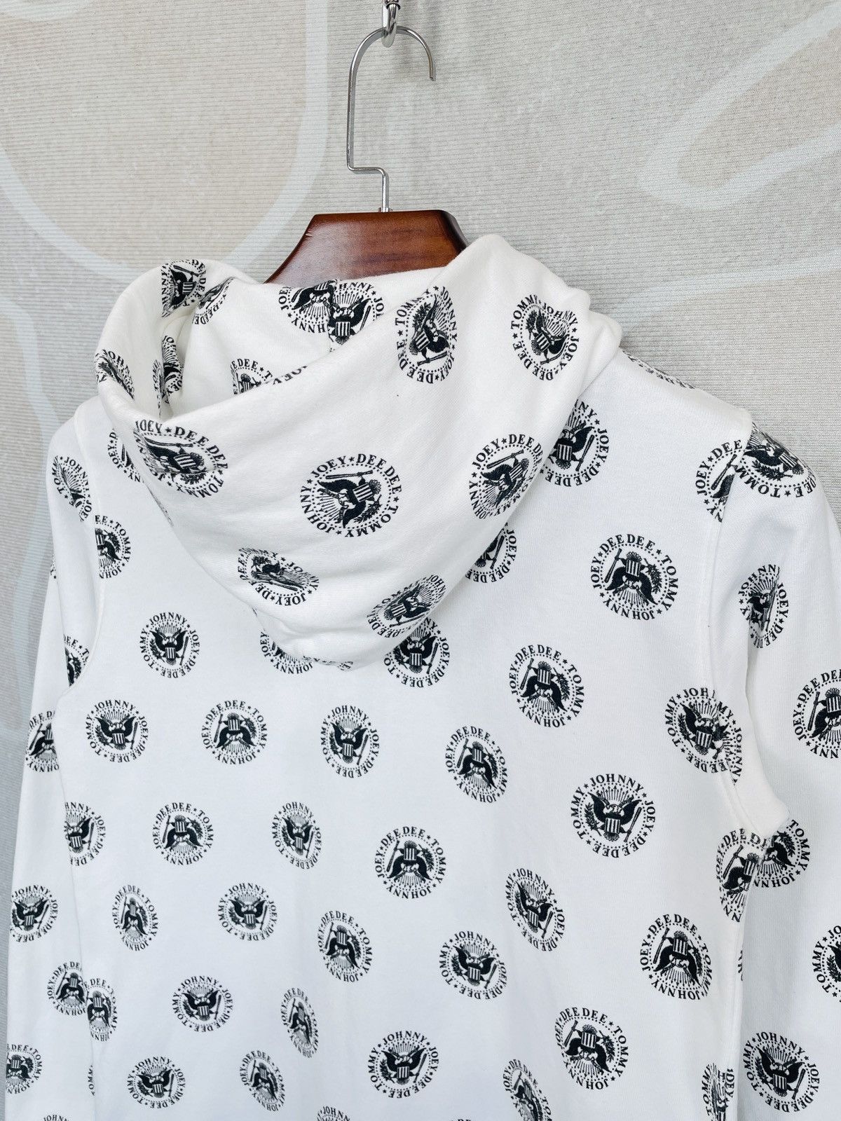 Band Tees × Hysteric Glamour × Japanese Brand Hysteric Glamour X Ramones Fullprint Zipper Hoodie Size US XS / EU 42 / 0 - 6 Thumbnail