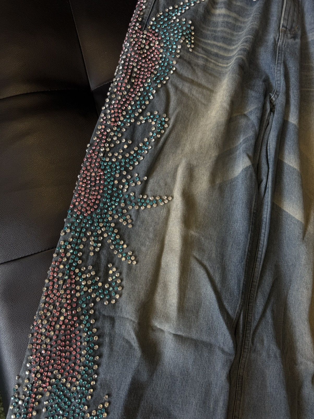 Vale Valley Stone Crystal Rhinestone Baggy Blue Jeans Size 32 Size US 32 / EU 48 - 4 Thumbnail
