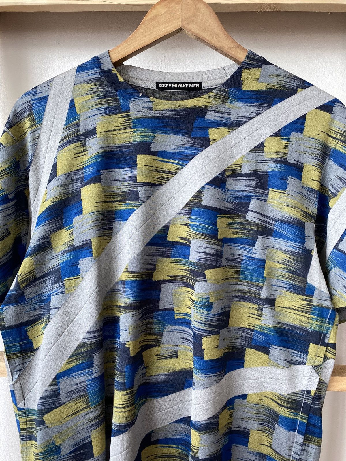 Issey Miyake Issey Miyake Overprinted Tee Size US M / EU 48-50 / 2 - 4 Thumbnail