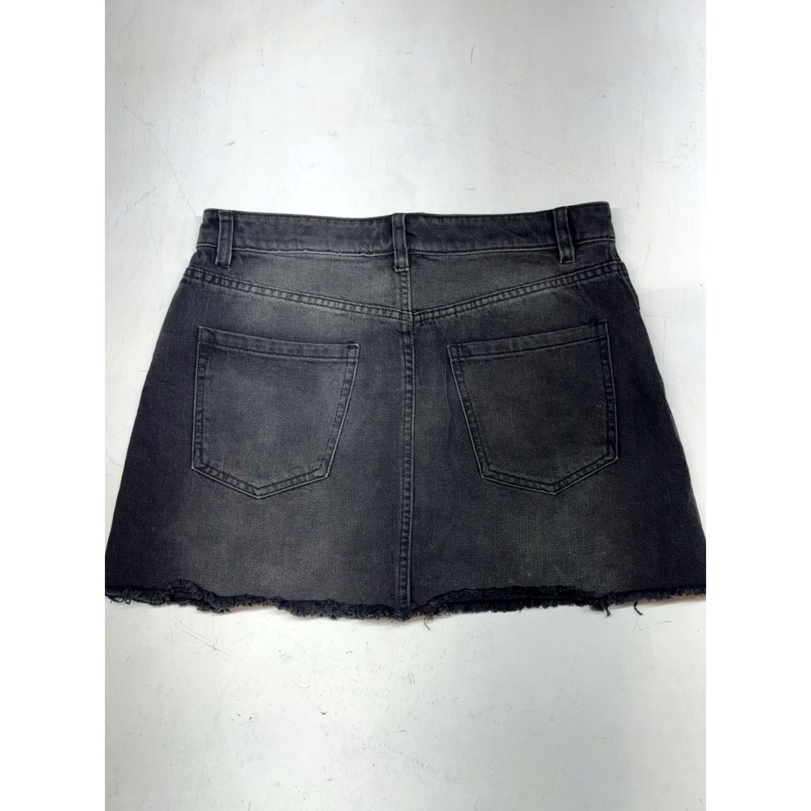 Vintage We The Free Denim Skirt Zip Front Raw Hem Black Women’s 29 NWT Skirt Mini Pockets Vintage? No Size 29" - 5 Thumbnail