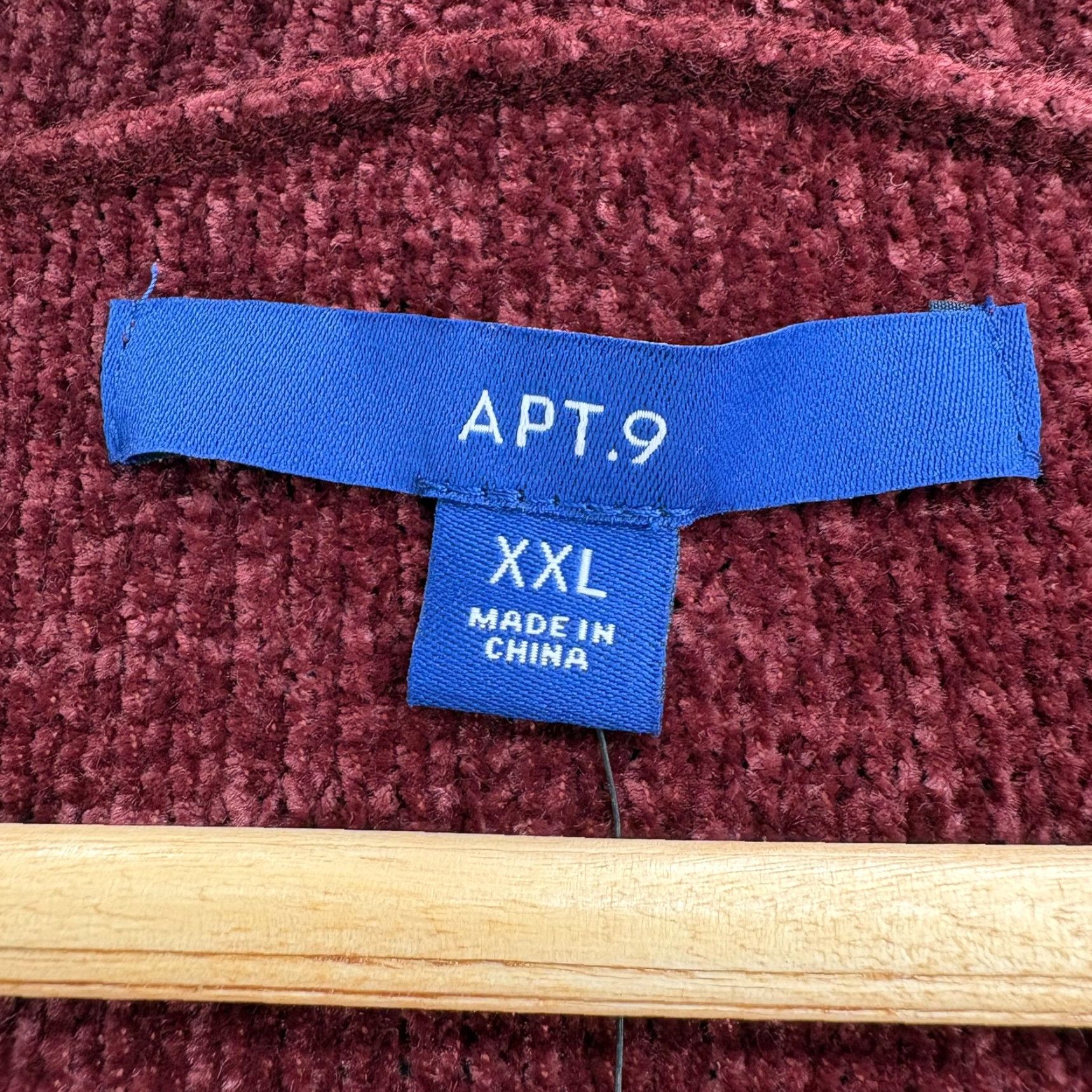 Apt. 9 Apt. 9 Sweater Tunic Womens XXL Red Chenille V Neck Long Sleeve Soft Knit NWT Size XXL / US 16-18 / IT 52-54 - 4 Thumbnail