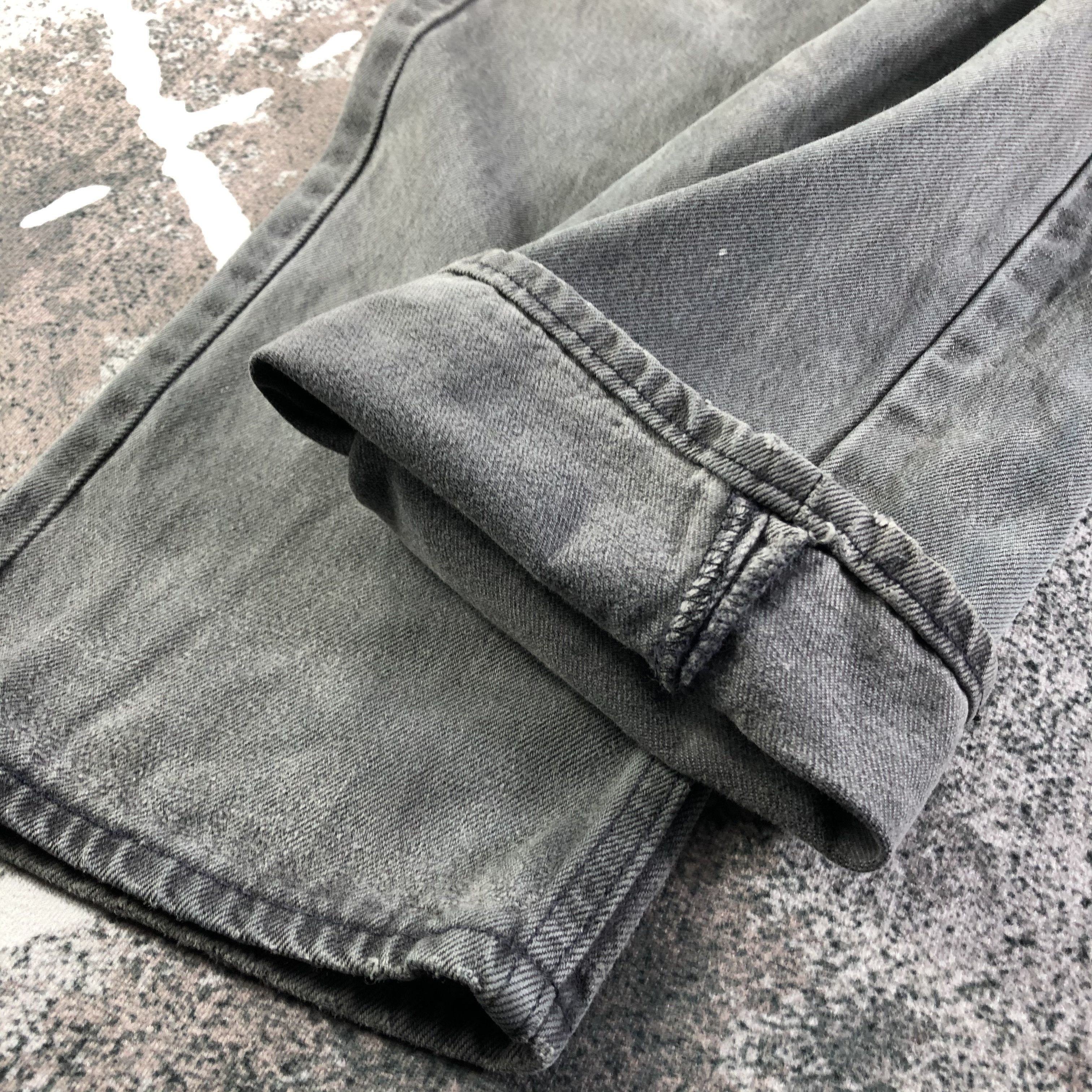 Levi's Vintage Levis 501 Jeans Faded Black Denim KJ2433 Size US 32 / EU 48 - 6 Thumbnail