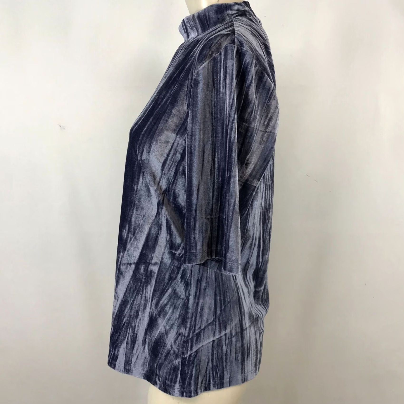 Vintage PILCRO - WOMEN'S LARGE - LAVENDER ELBOW LENGTH SLEEVE VELOUR SOFT TOP SHIRT Size L / US 10 / IT 46 - 4 Thumbnail