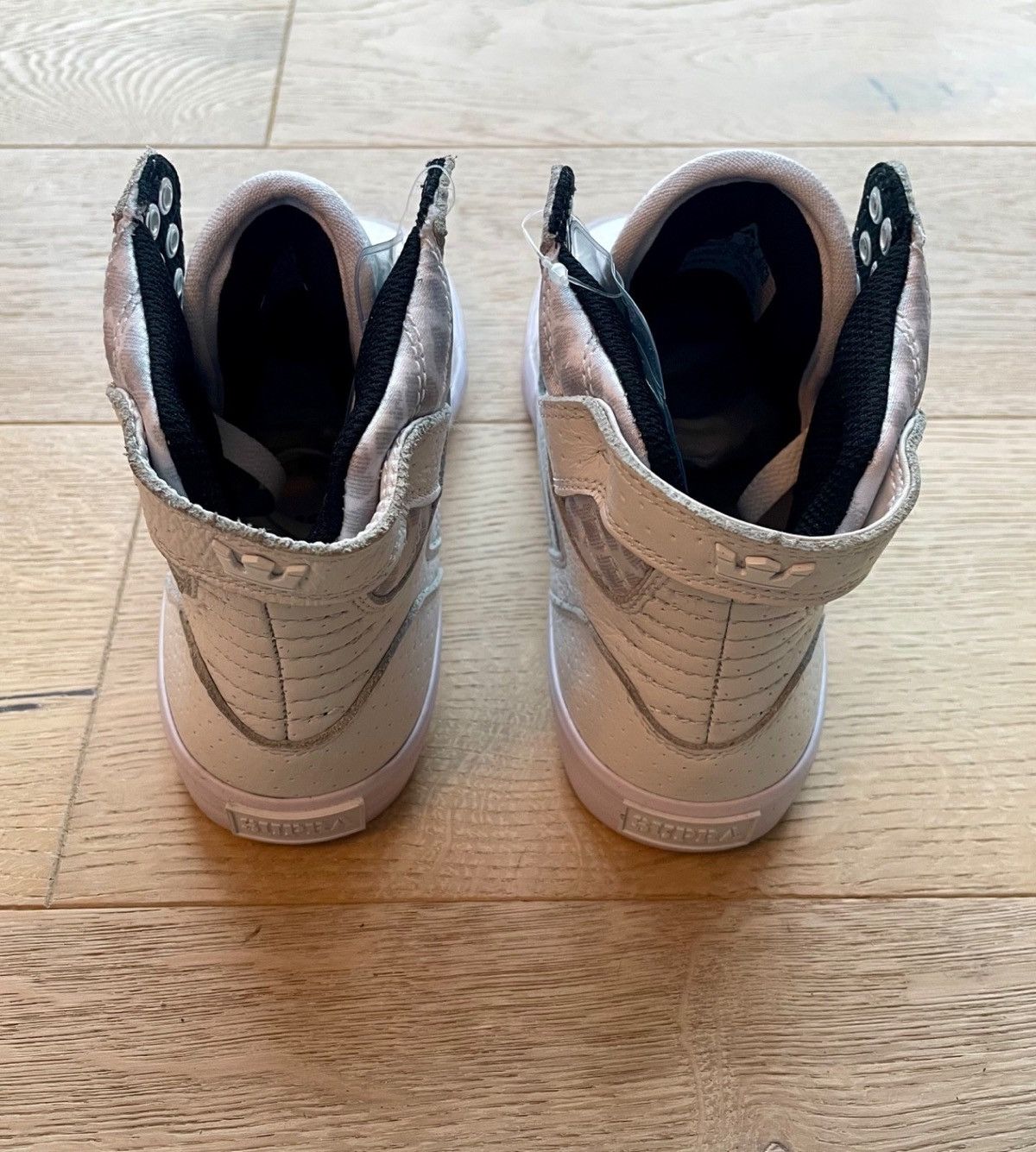 Supra NEW 2013 W SUPRA Skytop High SAMPLE SW18030. Size W7US/4,5UK Size US 7 / IT 37 - 4 Thumbnail