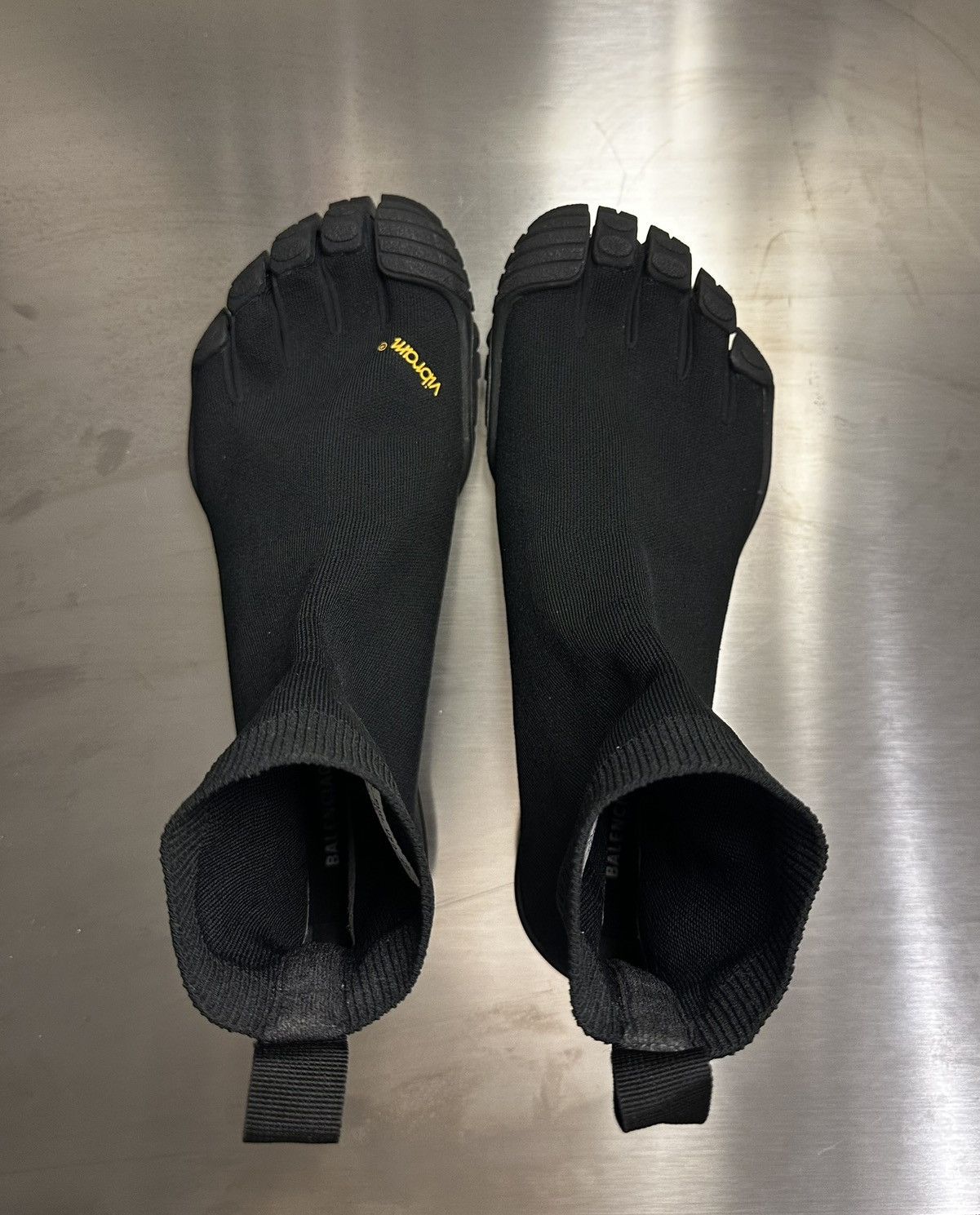 Balenciaga × Vibram Balenciaga x Vibram finger toes shoes Size US 8 / EU 41 - 1 Thumbnail