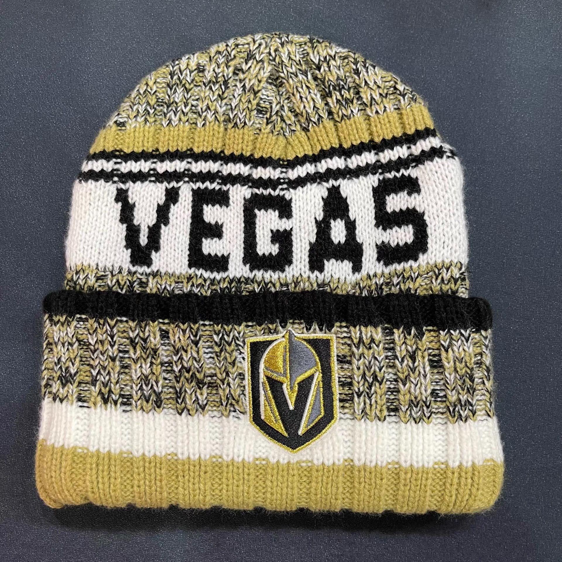 47 Brand 47Brand Beanie Q5 Size ONE SIZE - 1 Thumbnail
