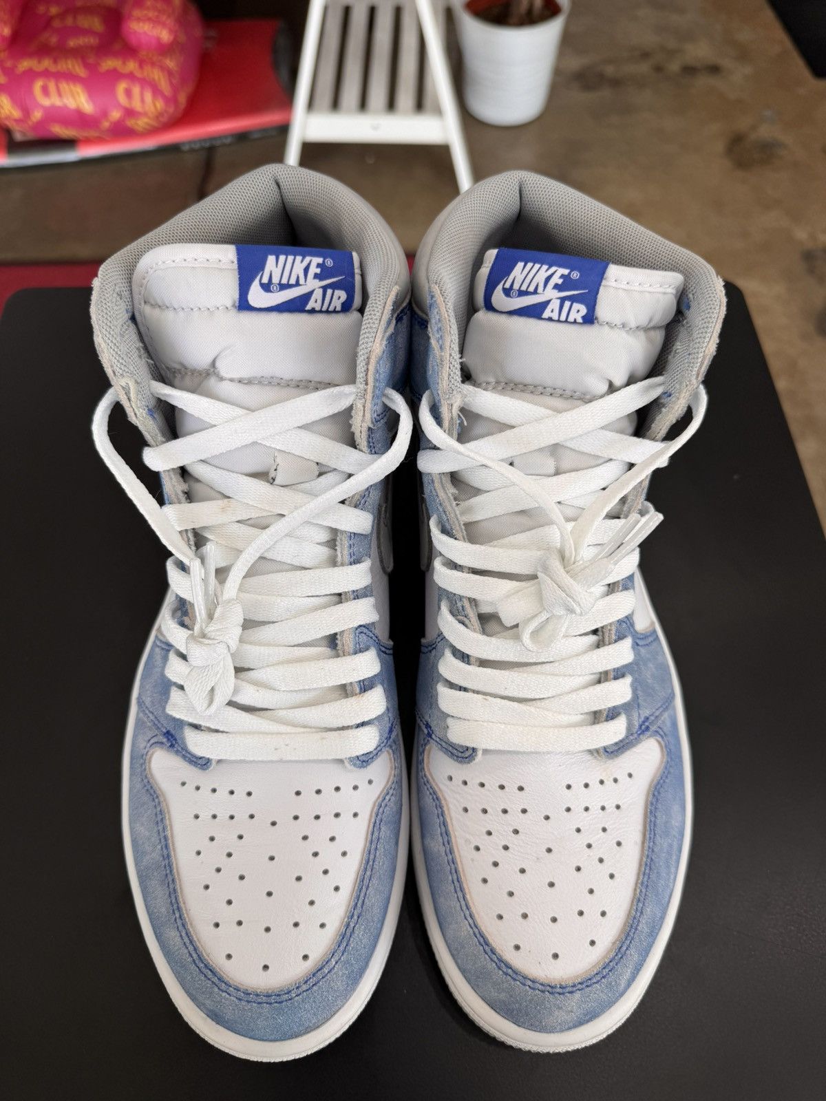 Air Jordan 1 Hyper Royal Smoke Grey Size 9 (2021)