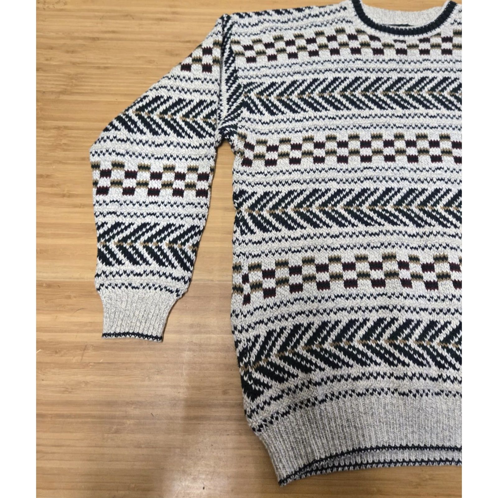 Vintage VINTAGE R&R Casuals Sweater Mens XL Cream Geometric Knit Cotton Crew Neck Pullover USA 90s Mens Size US XL / EU 56 / 4 - 3 Thumbnail