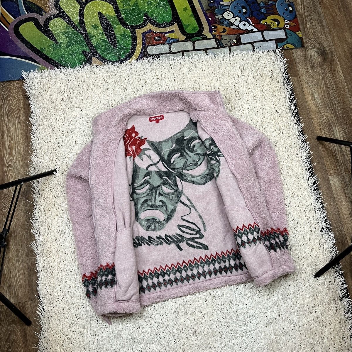 Supreme Rare Supreme Drama Mask Fleece Jacket Mens Pink LS Full Zip Size US L / EU 52-54 / 3 - 3 Thumbnail