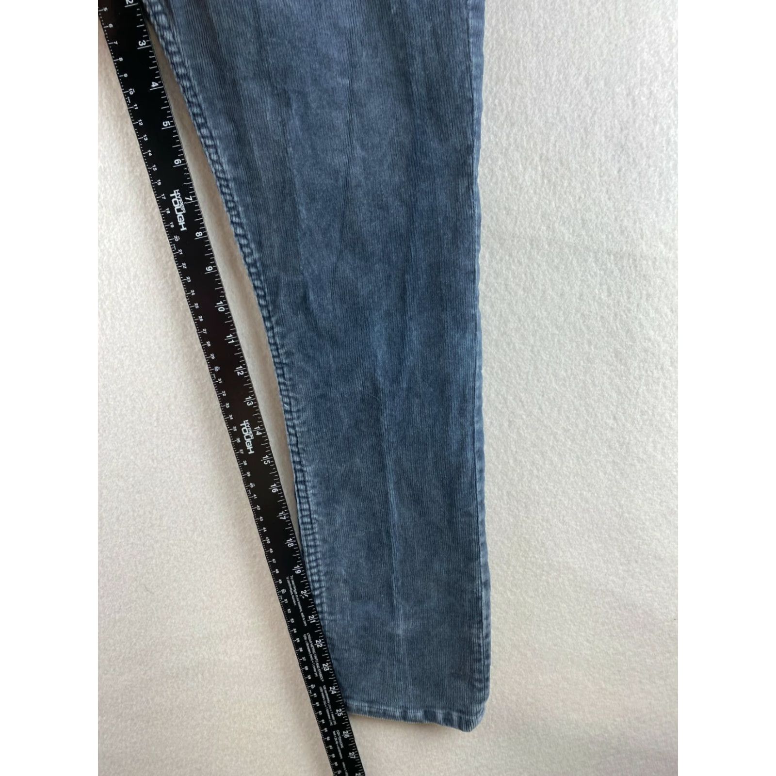 Quiksilver Quiksilver Pants Mens 26 Blue Corduroy Straight Tapered Fit Dark Wash Casual Jeans Chino Size 26 Mens Blue Corduroy Straight Leg 25 In Inseam Size US 26 / EU 42 - 6 Thumbnail
