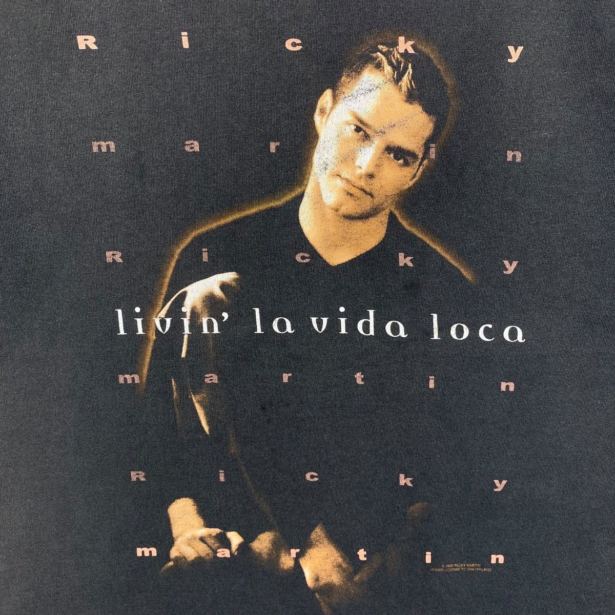 Band Tees Vintage 90s RICKY MARTIN Livin' La Viva Loca Promo Women Top Size L / US 10 / IT 46 - 2 Thumbnail