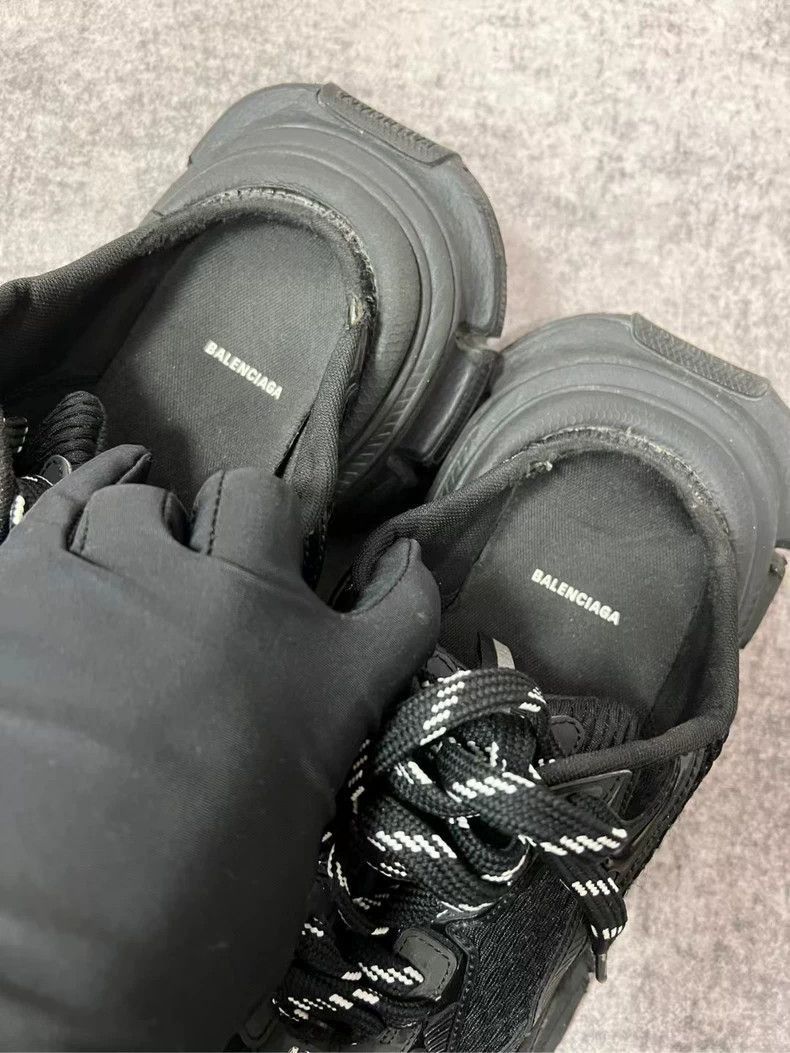 Balenciaga Balenciaga Sneakers Size 41 Authentic New-2505 Size US 8 / EU 41 - 3 Thumbnail