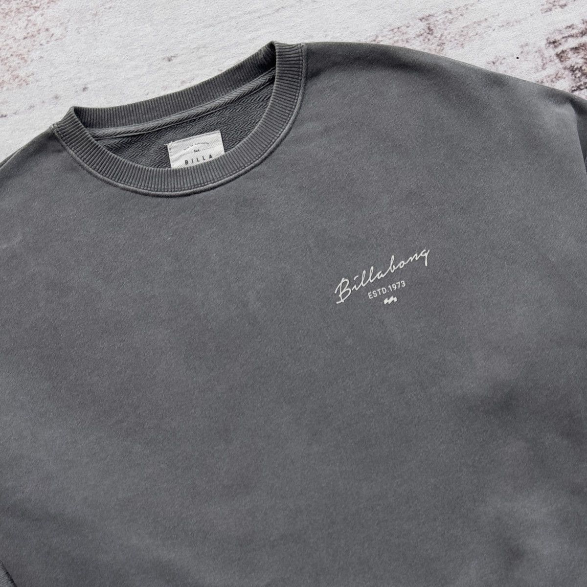 Billabong BILLABONG VINTAGE GREY CROPPED SWEATSHIRT Size US M / EU 48-50 / 2 - 2 Thumbnail