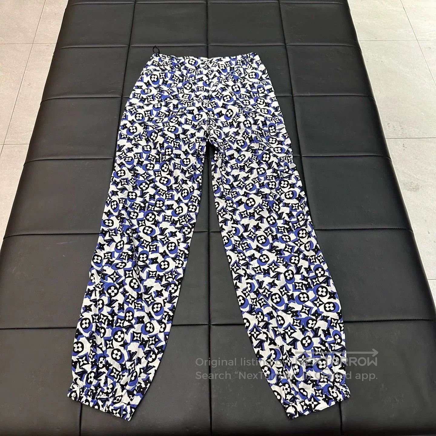 Louis Vuitton Louis Vuitton Blue White Monogram Jogging Pants. Size US 34 / EU 50 - 1 Thumbnail