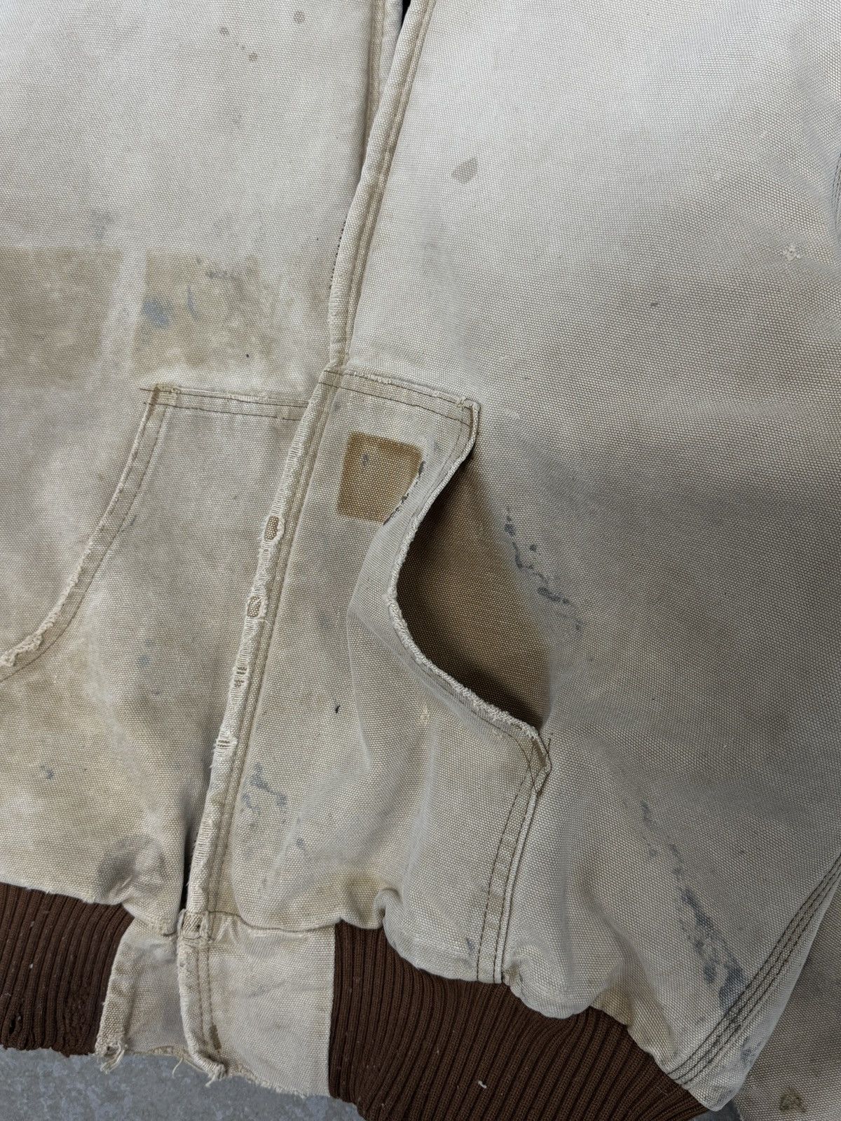 Carhartt Vintage Carhartt Jacket Thrashed Faded Size US S / EU 44-46 / 1 - 8 Thumbnail