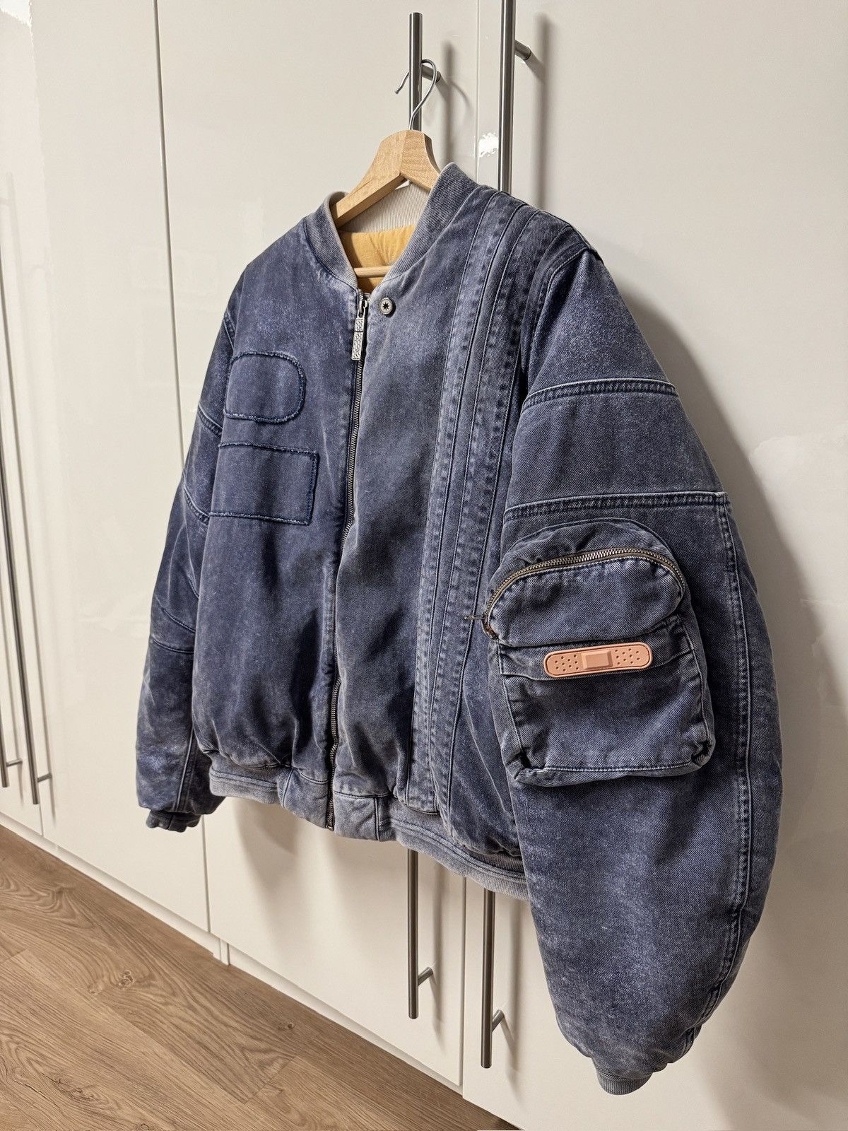 PDF PDF RAYAN BOMBER FW24/25 Size US M / EU 48-50 / 2 - 1 Thumbnail