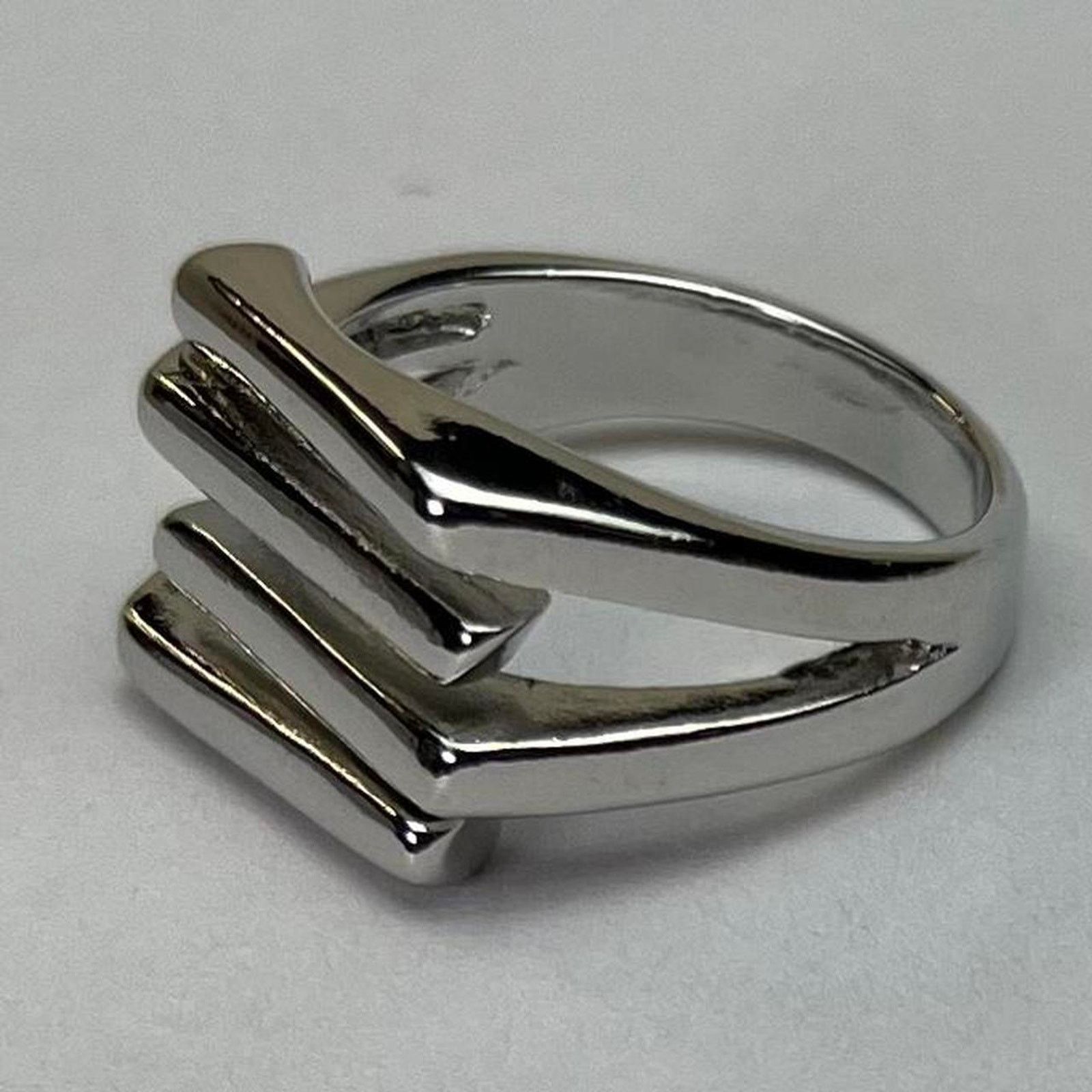 Other Y2k 2000s vintage style modern ring Size ONE SIZE - 3 Thumbnail