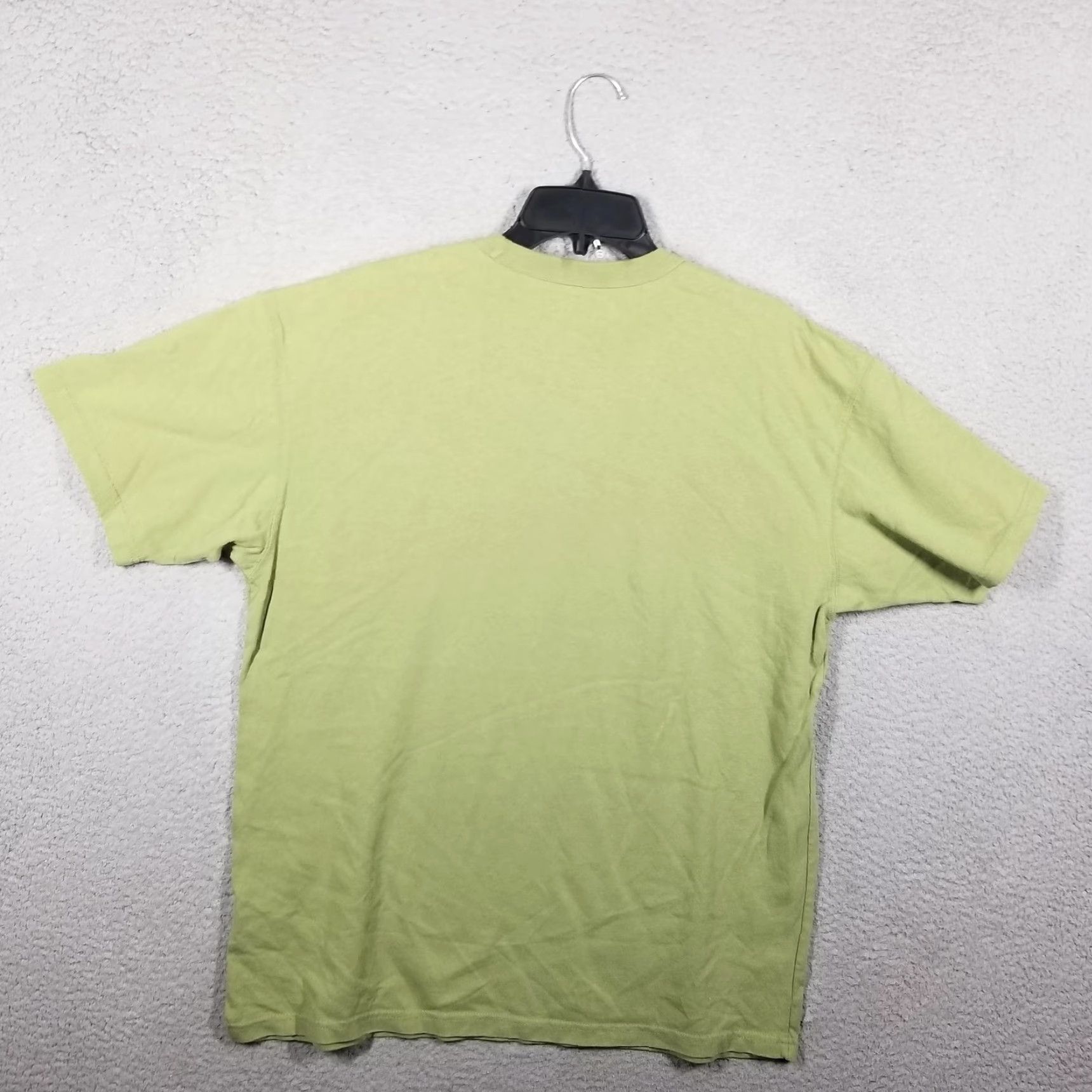 Nike Nike Shirt Mens Medium Green Max 90 The Nike Tee Loose Fit Swoosh Logo Crew Neck Short Sleeve T-Shirt Mens Green 90s logo Graphics Size US M / EU 48-50 / 2 - 2 Thumbnail