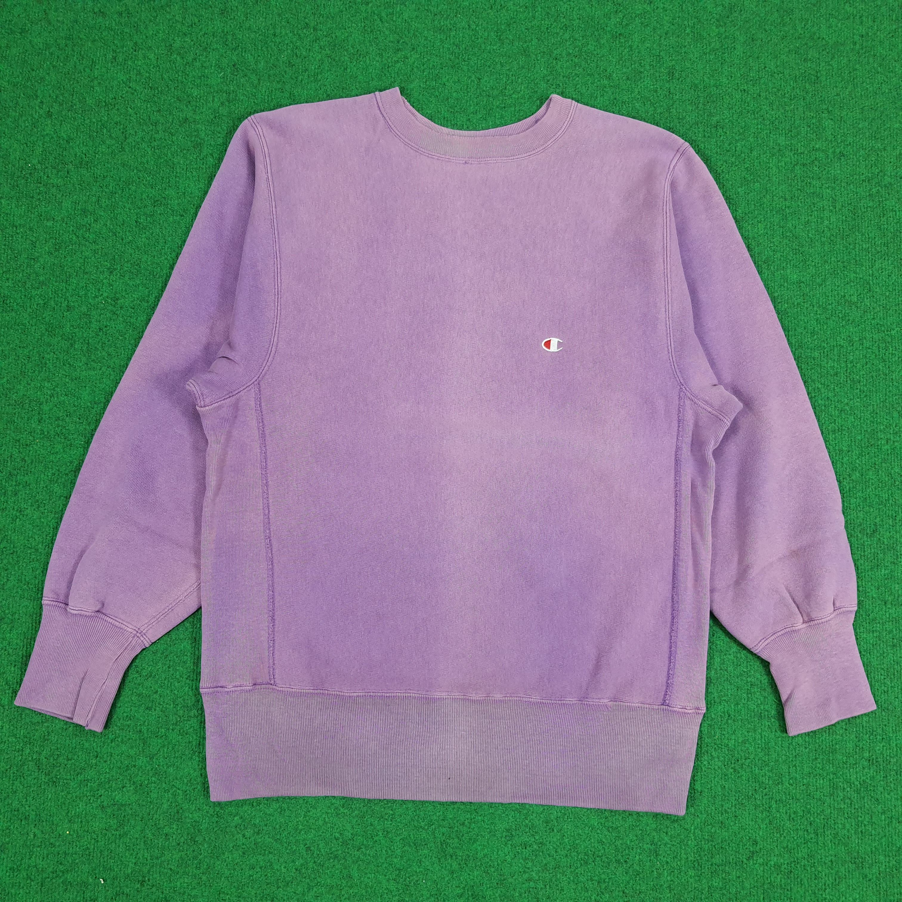 Champion × Vintage Vintage Champion Embroidered Small Logo Sweatshirt Size US S / EU 44-46 / 1 - 1 Thumbnail