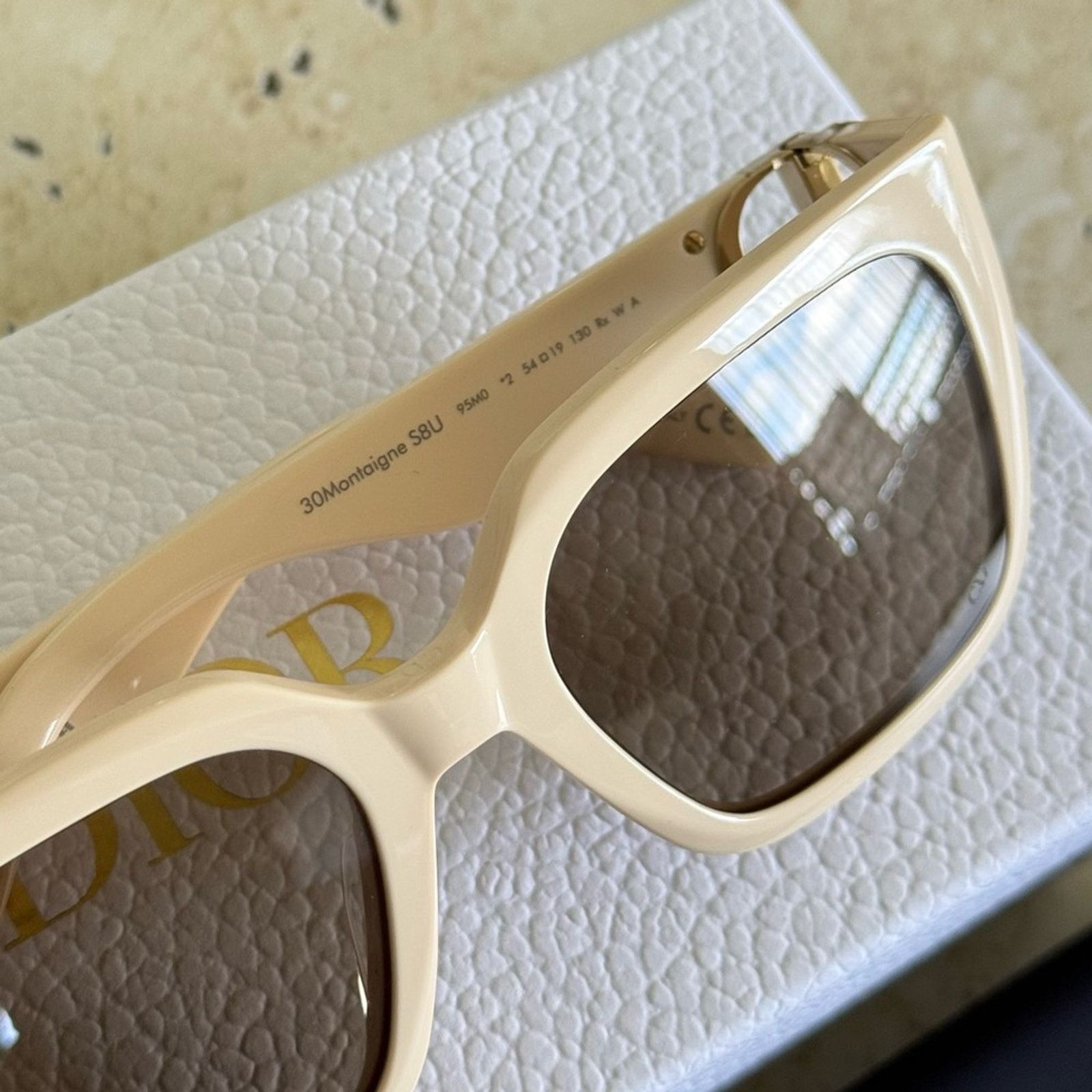 Dior New! Dior Sunglasses, 30Montaigne S8U 95M0, Beige, Authentic Size ONE SIZE - 7 Thumbnail