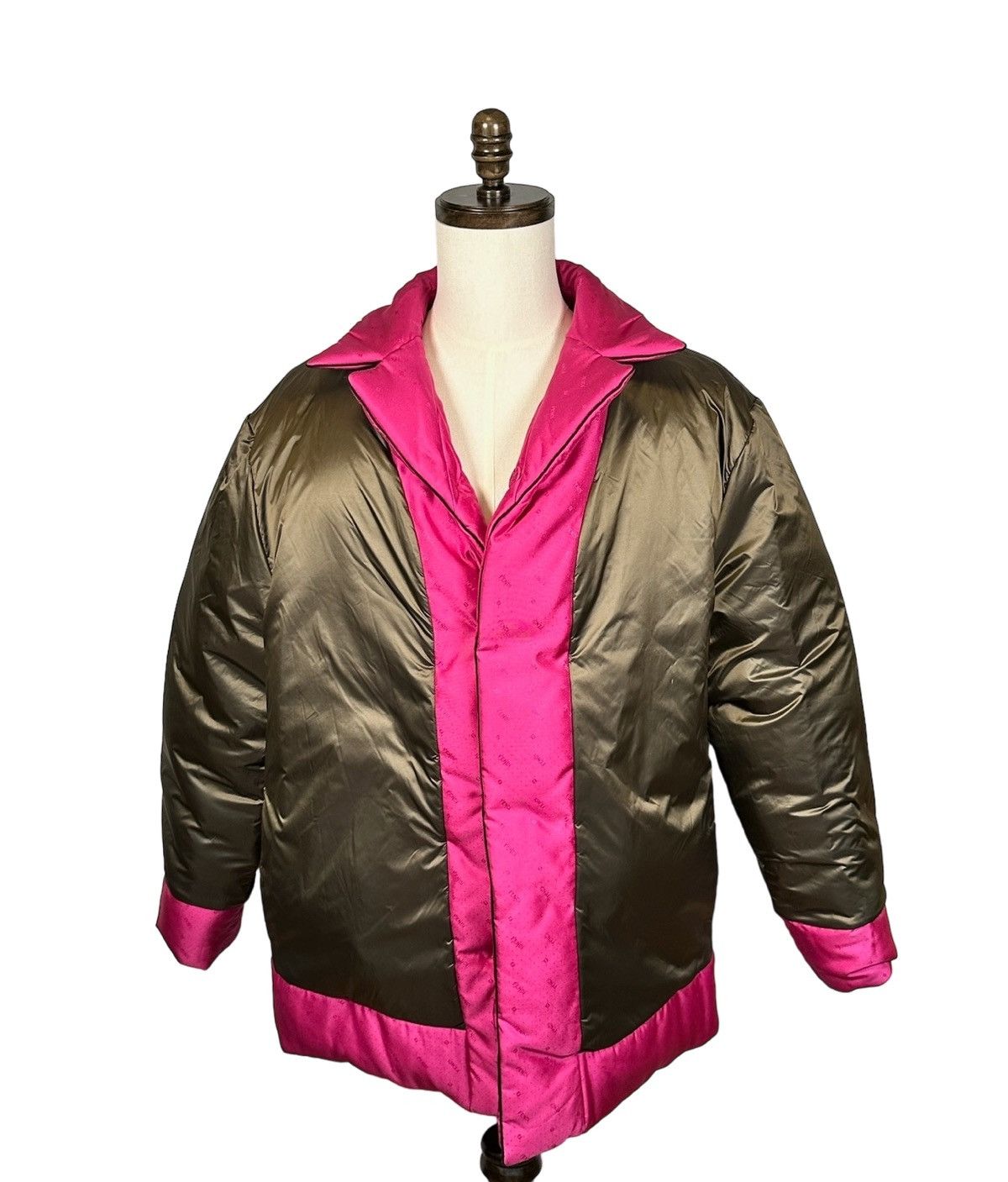 Fendi FENDI DOWN JACKET IN RASPBERRY Size US M / EU 48-50 / 2 - 3 Thumbnail