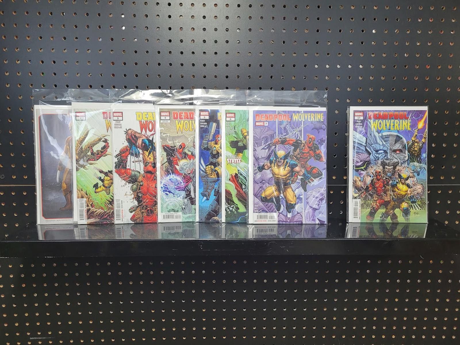 Marvel Comics Deadpool/Wolverine 2024–2025 series set issues #1–7 and #9 Size ONE SIZE - 1 Thumbnail