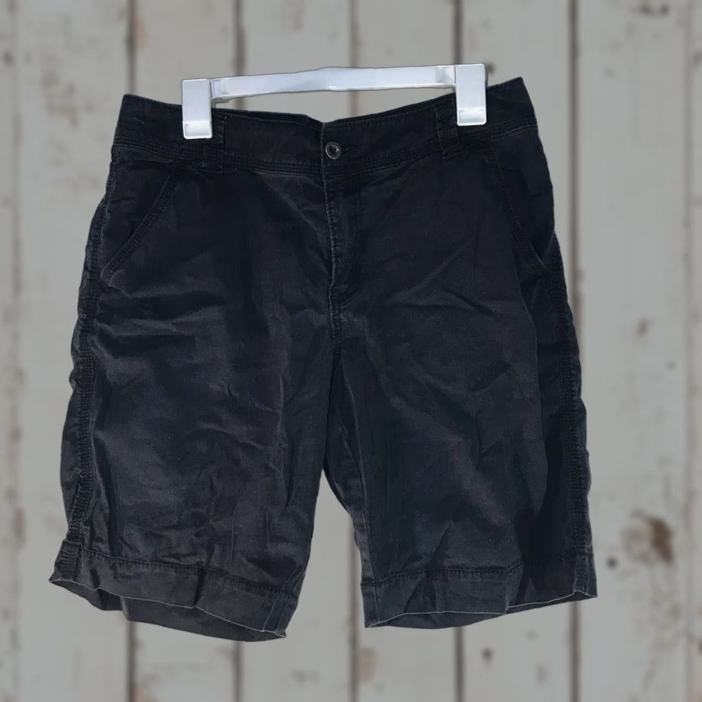 Carhartt Vintage Carhartt Bermuda Shorts Womens Size 12 Black Cotton Spandex Casual Summer Women Size 34" / US 12 / IT 48 - 1 Thumbnail