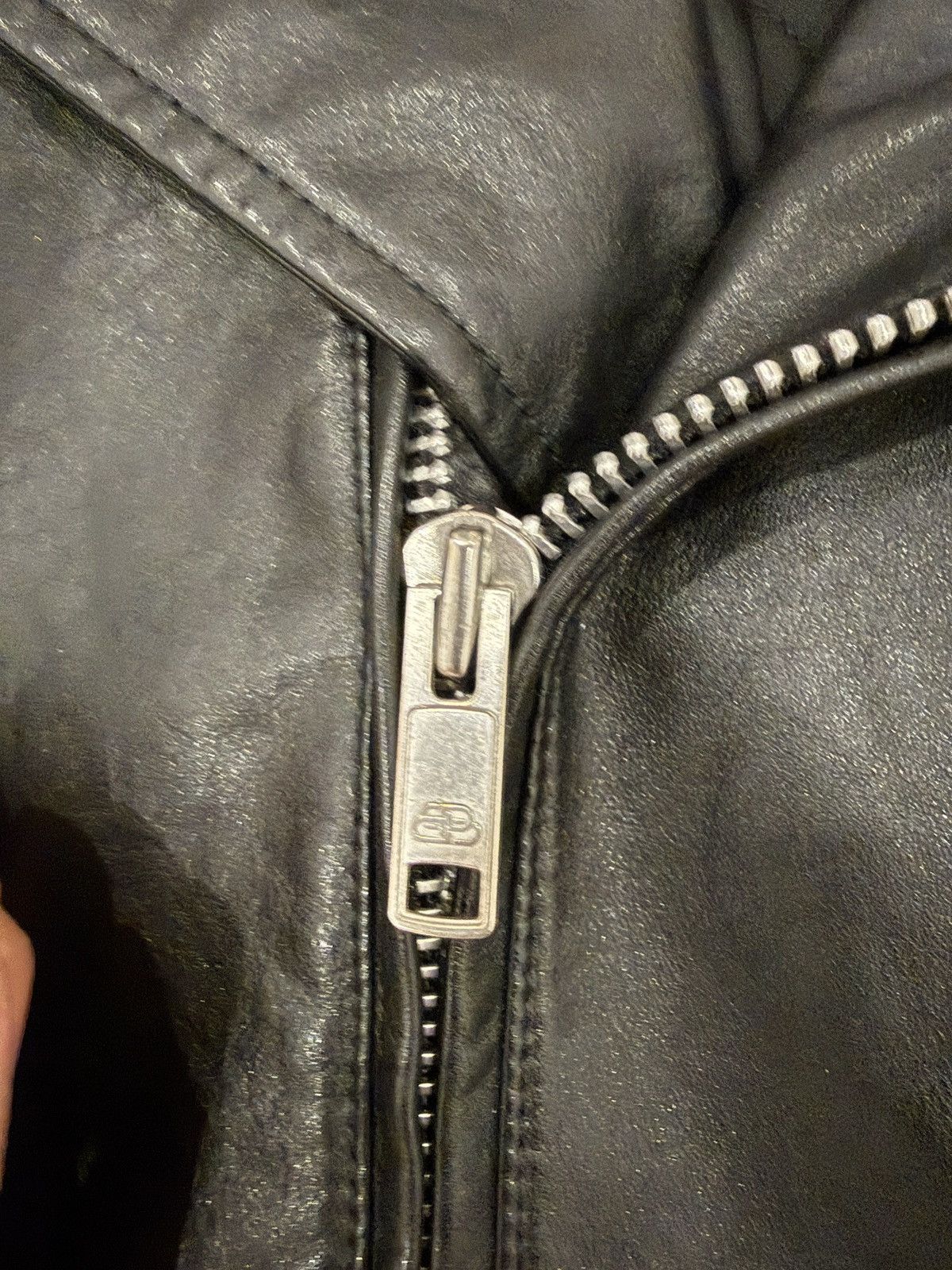 Balenciaga Balenciaga AW19 Demna Gvasalia Oversized LeatherJacket Size US XXS / EU 40 - 5 Thumbnail
