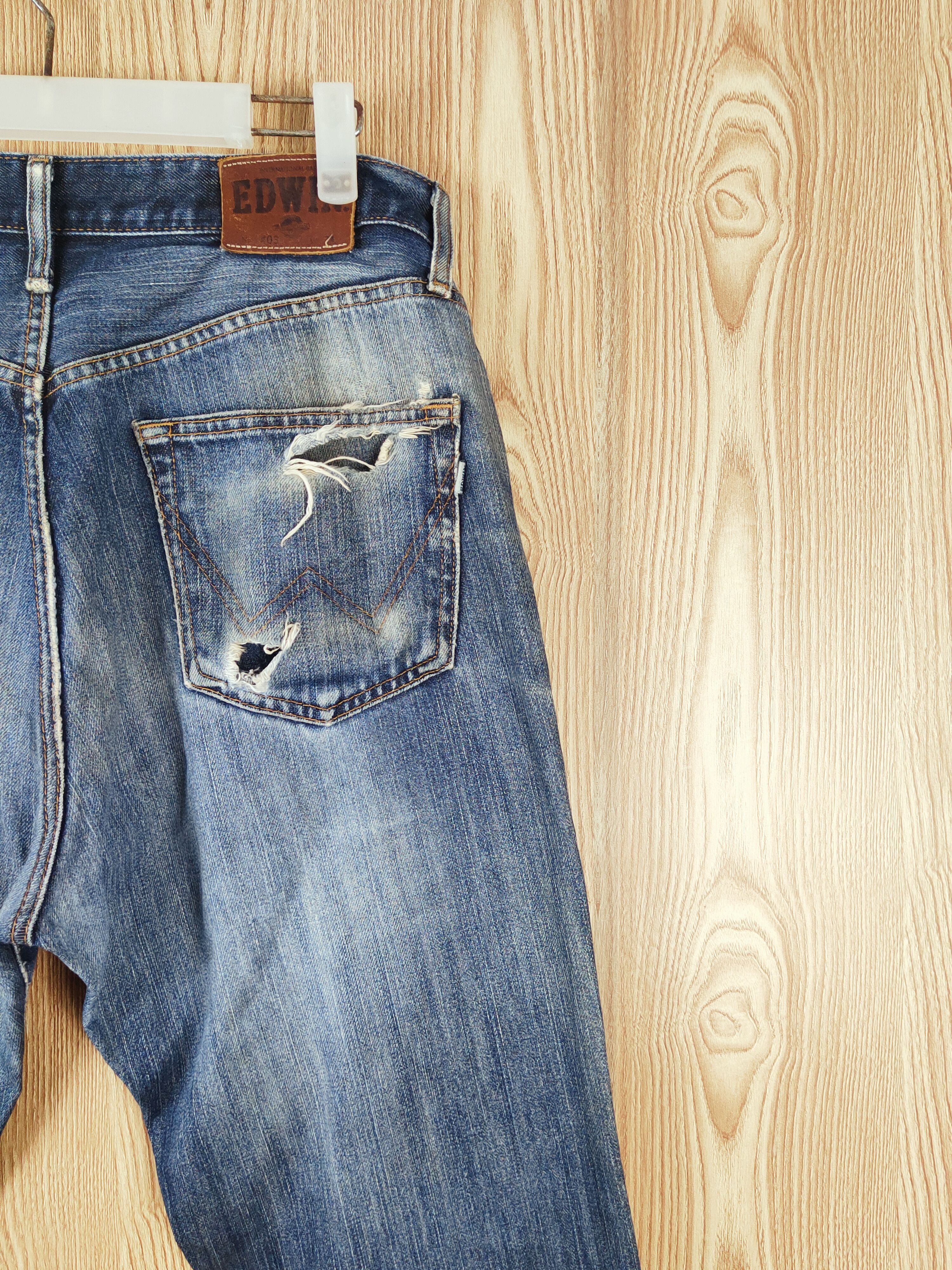 Edwin × Vintage Edwin Dark Blue Faded Distressed Ripped Jeans Size US 35 - 12 Thumbnail