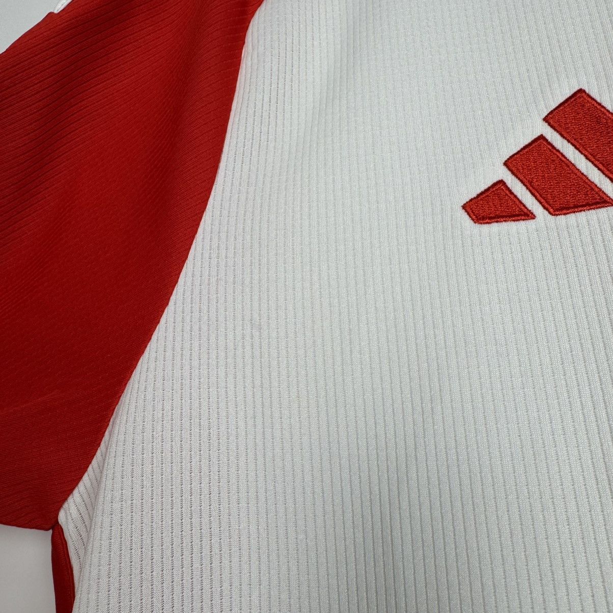 Adidas Bayern Munich 2023 Home Football Shirt Soccer Jersey Kane Size US L / EU 52-54 / 3 - 14 Thumbnail
