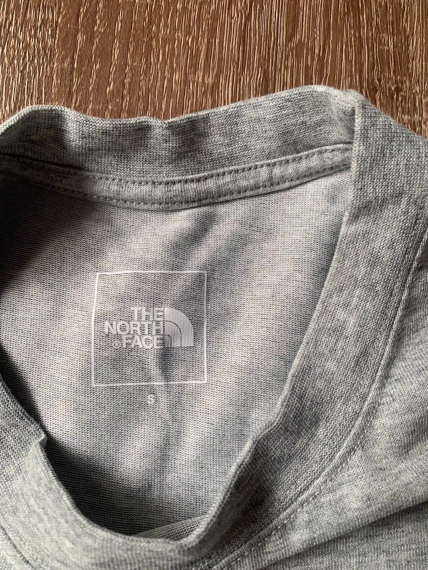 The North Face The North Face Window Short Sleeve T-Shirt Ｑ22 Size US M / EU 48-50 / 2 - 8 Thumbnail