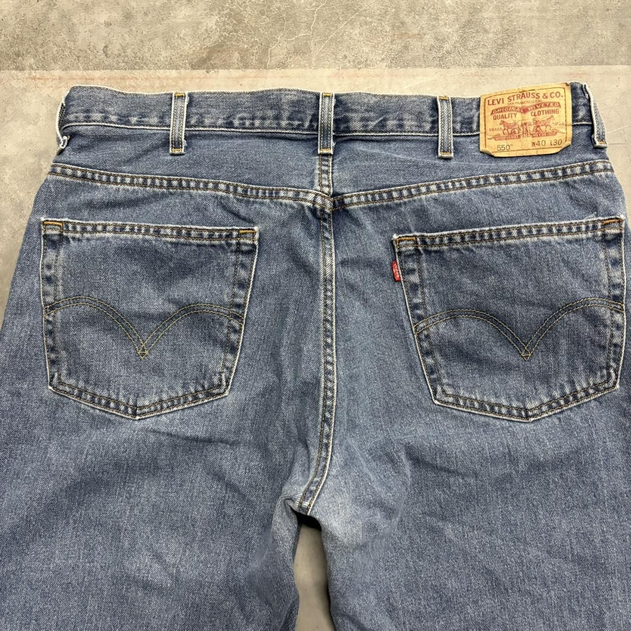 Levi's × Vintage Crazy Vintage Y2K/2000s Baggy Levis Medium Wash Denim Jeans! Size US 38 / EU 54 - 7 Thumbnail