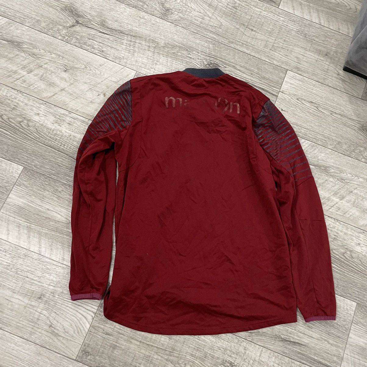 Macron × Vintage Aston villa macron retro jersey longsleeve goalkeeper Size US L / EU 52-54 / 3 - 5 Thumbnail