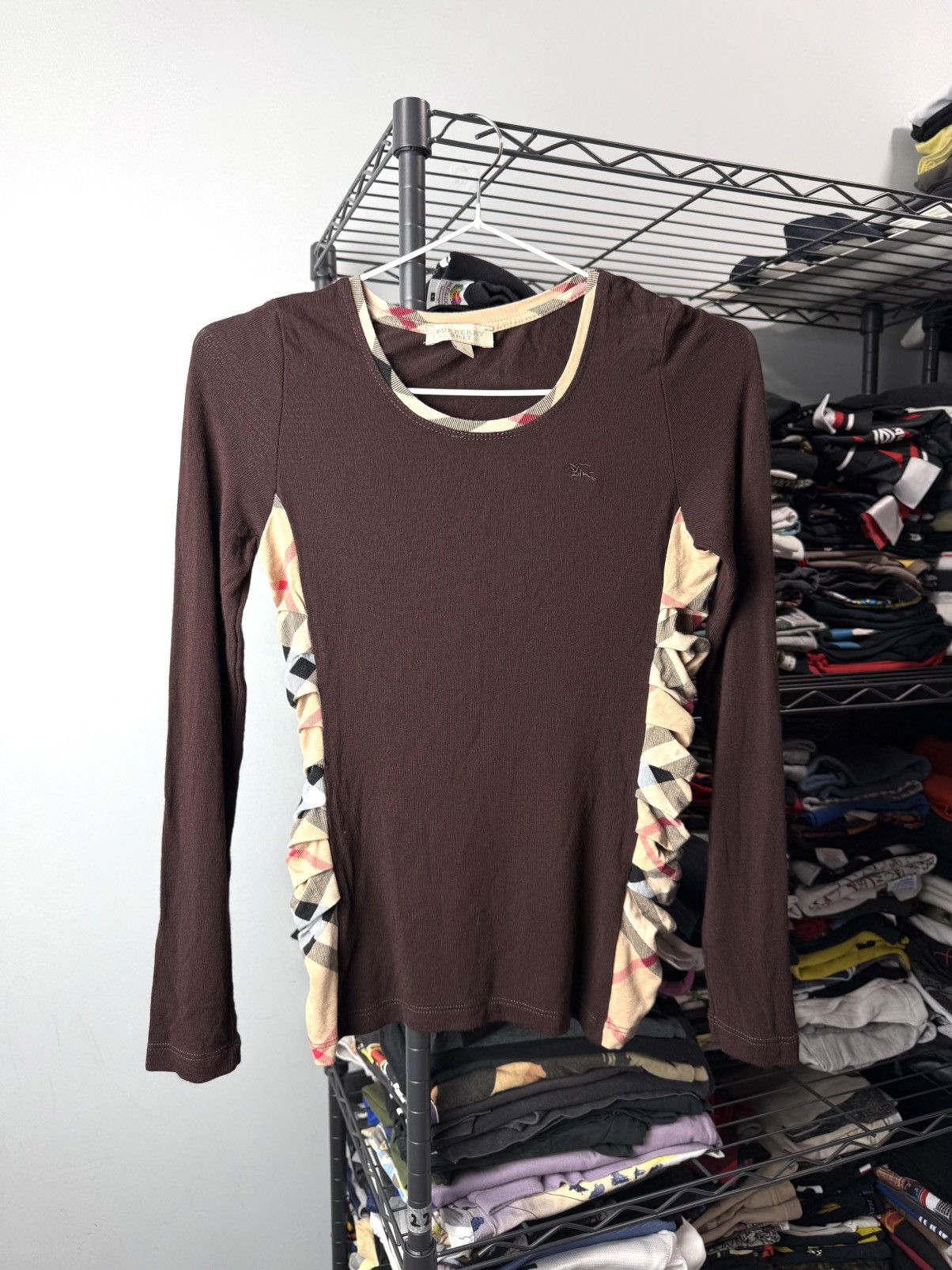 Burberry Burberry Brit Checkered Longsleeve TShirt Size S / US 4 / IT 40 - 1 Thumbnail