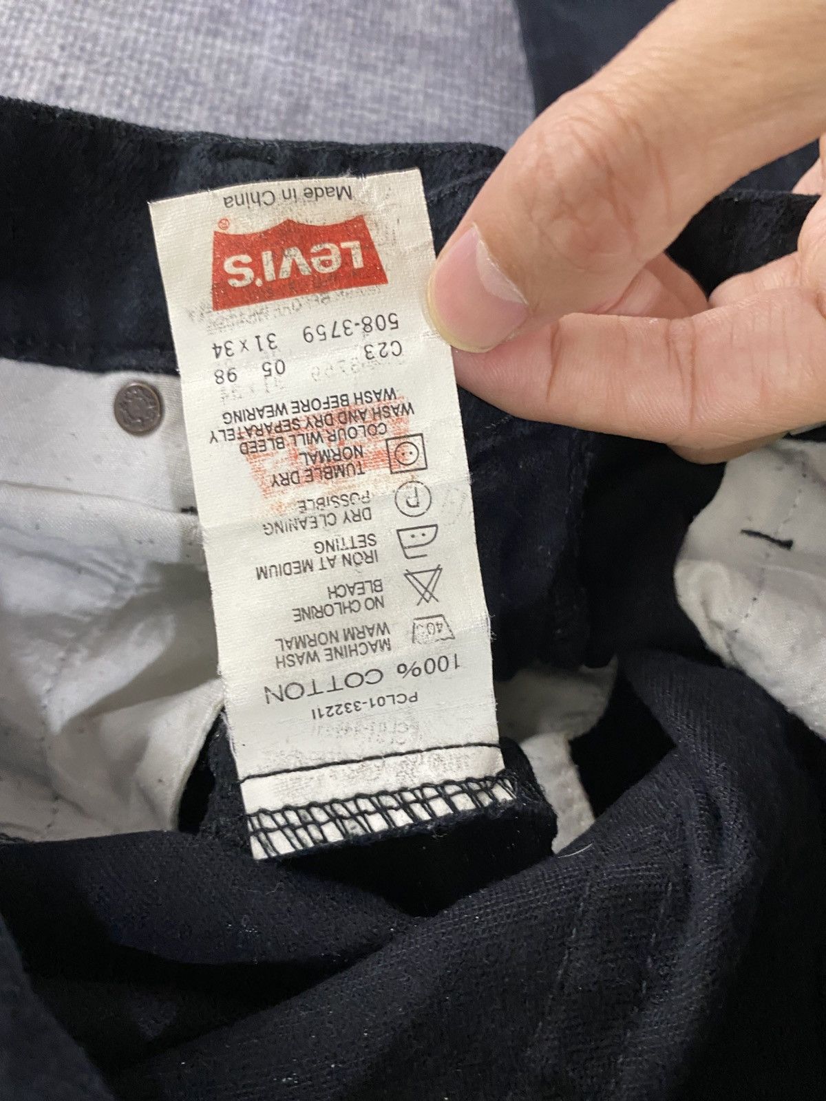 Levi's vintage levis black 508 reguler fits Size US 28 / EU 44 - 7 Thumbnail