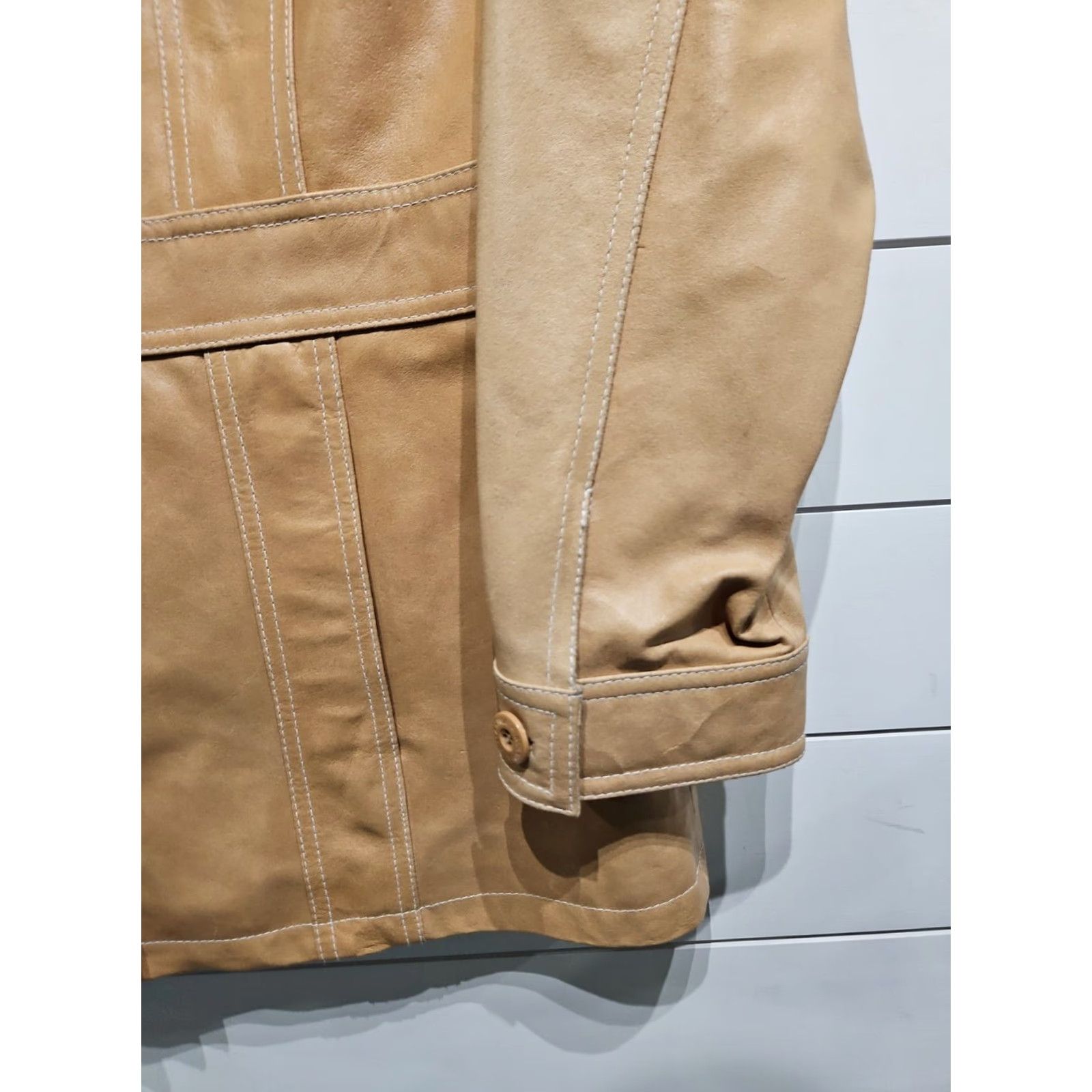 Vintage VINTAGE Wilsons Leather Trench Coat Womens XL Beige Leather Lined Long Button 30" Fall Spring Summer Winter Vintage/Coat/Trench Size XL / US 12-14 / IT 48-50 - 4 Thumbnail