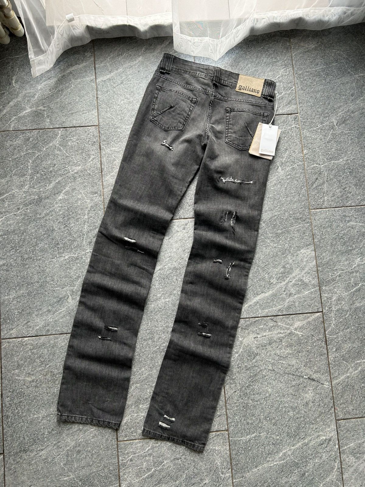 John Galliano Vintage New John Galliano Chic Gray Wash Straight Fit Jeans Size 25" / US 0 / IT 36 - 18 Thumbnail