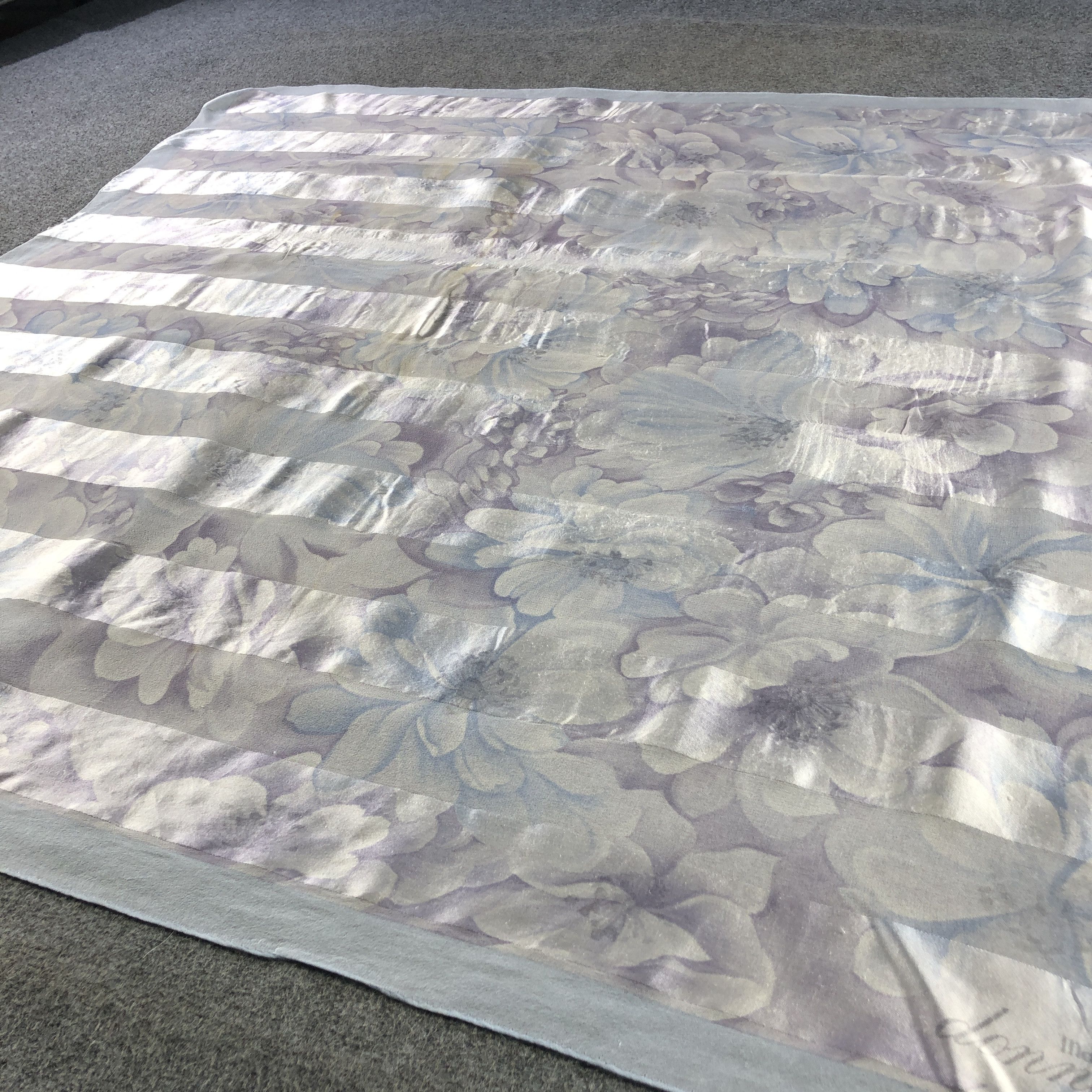 Vintage Marelli Luxury Hand Rolled Silk Scarf M1097 Size ONE SIZE - 3 Thumbnail