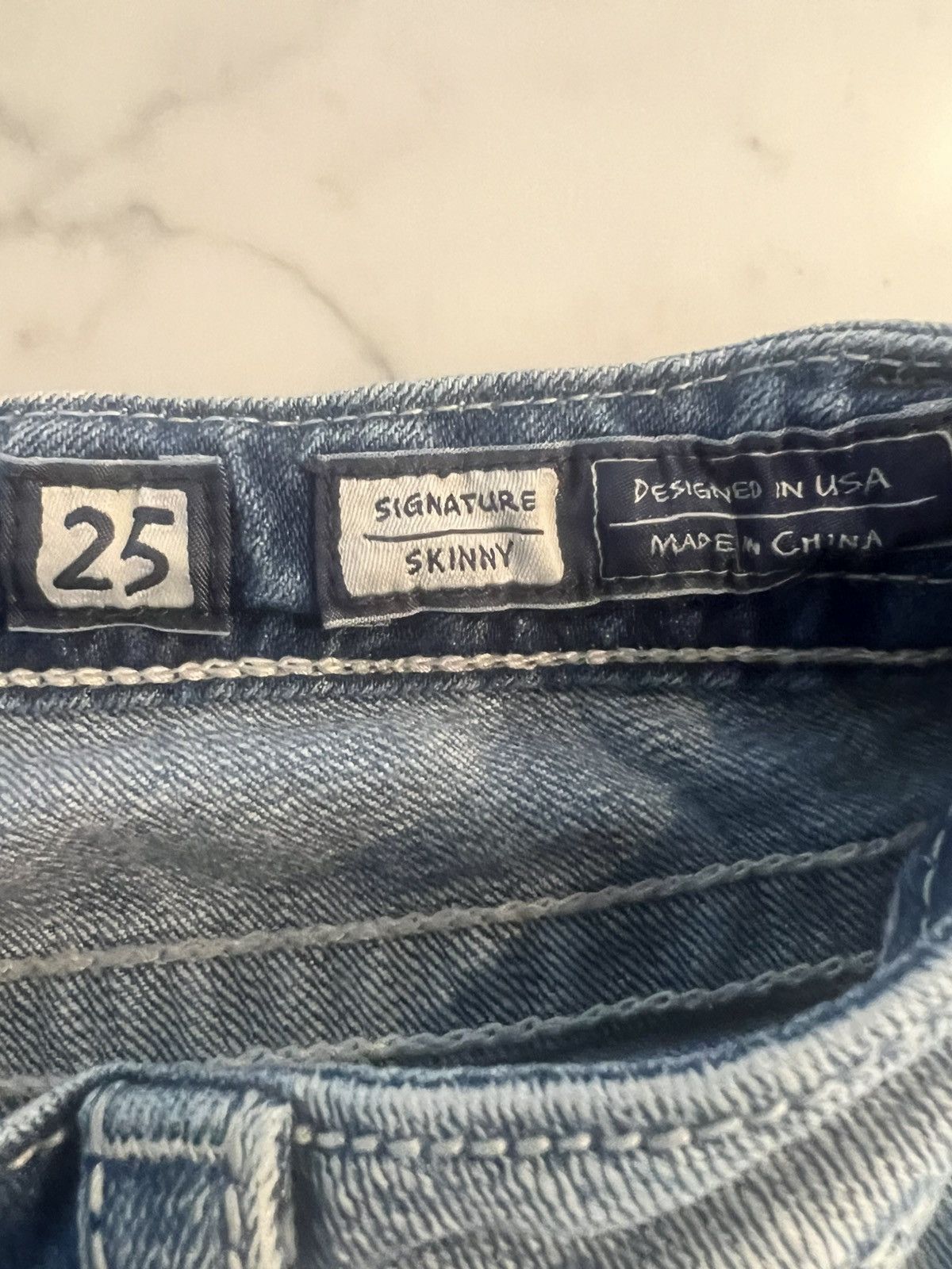 Miss Me Miss Me Jeans Women’s 25 Skinny Rhinestone Jeans Y2K Size 25" / US 0 / IT 36 - 7 Thumbnail