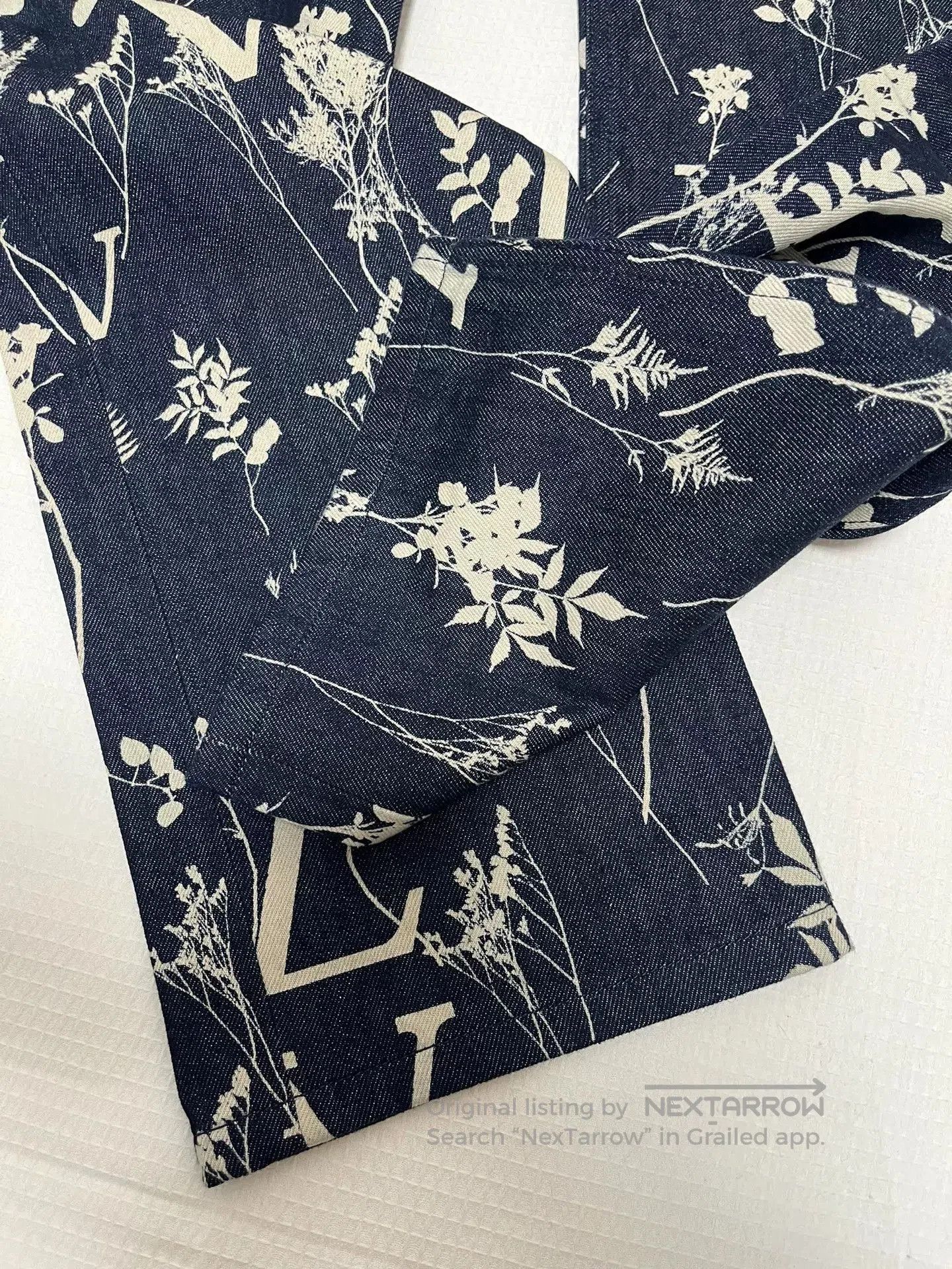 Louis Vuitton Louis Vuitton All-Over Floral Print Trousers. Size 30" / US 8 / IT 44 - 4 Thumbnail