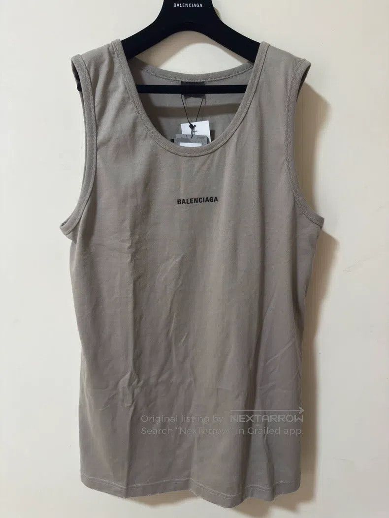 Balenciaga Balenciaga Double-sided embroidered logo light gray sports Size US M / EU 48-50 / 2 - 1 Thumbnail