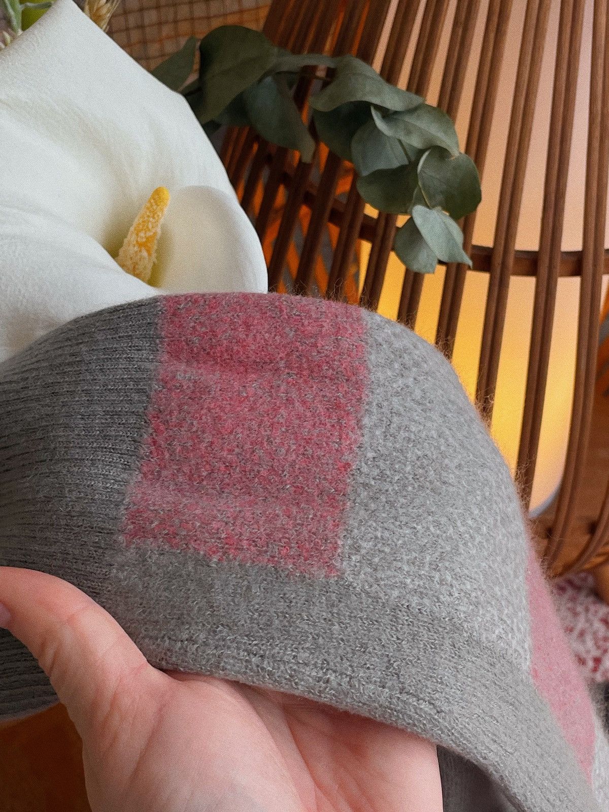 Burberry Prorsum Burberry Prorsum Pink & Grey Cashmere Sweater Size XS / US 0-2 / IT 36-38 - 12 Thumbnail