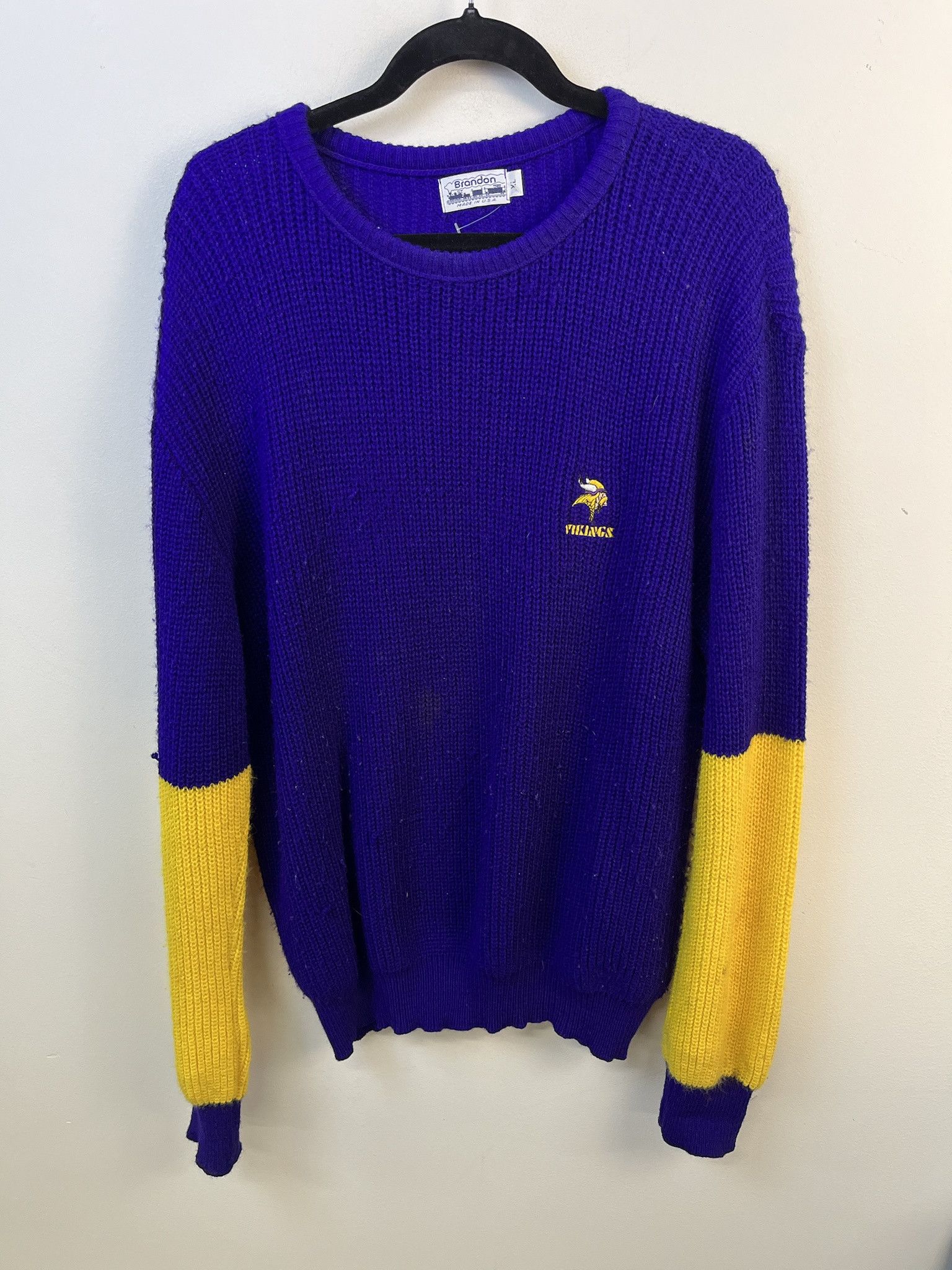 NFL Vintage Knit Sweater 1990s Thick Knit Minnesota Vikings Embroidered Knit Sweater Size XL Size US XL / EU 56 / 4 - 1 Thumbnail