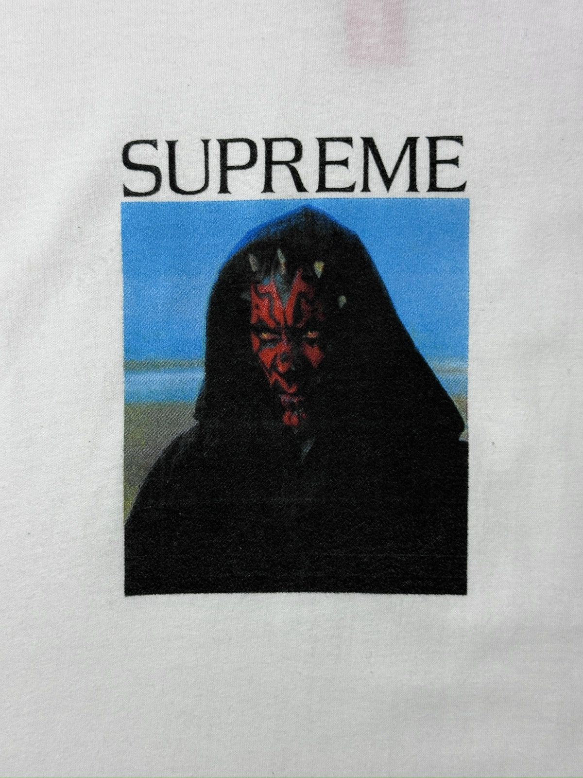 Supreme Darth Maul Tee 白 L Sith tee Supreme Supreme Sith Tee white FW26 Darth Maul Star Wars T-shirt