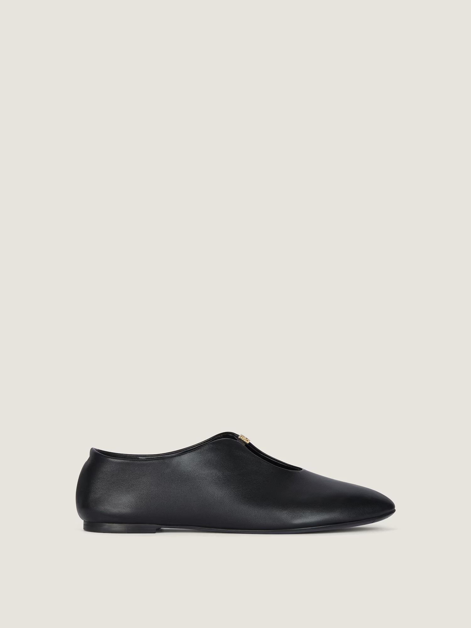 Givenchy o1srvl11e0825 4G Liquid Ballerina in Black Size US 8 / IT 38 - 1 Thumbnail