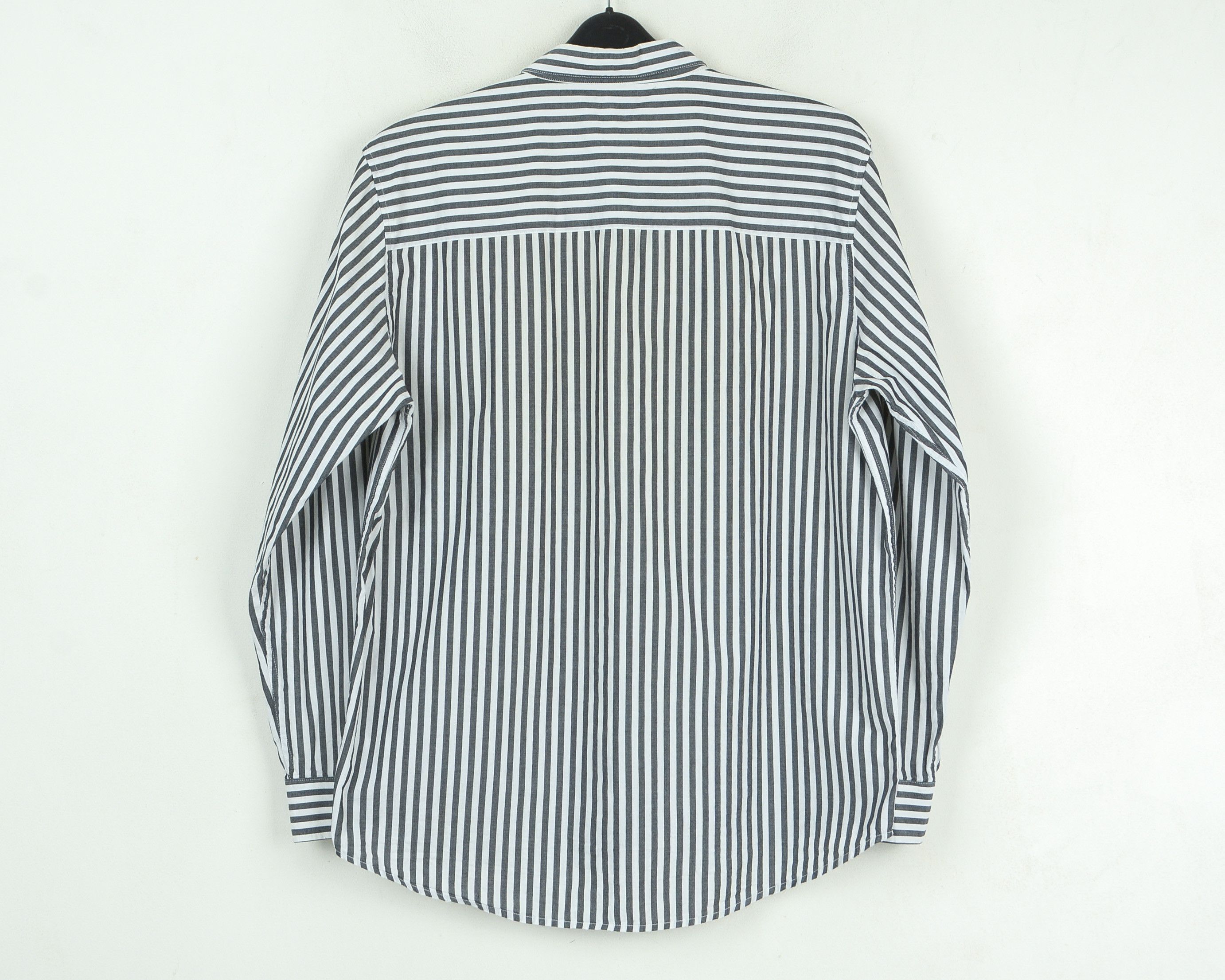 Cheap Monday Neo b-d Men Casual Shirt Pinstriped Striped Button Up Cotton Size US L / EU 52-54 / 3 - 4 Thumbnail