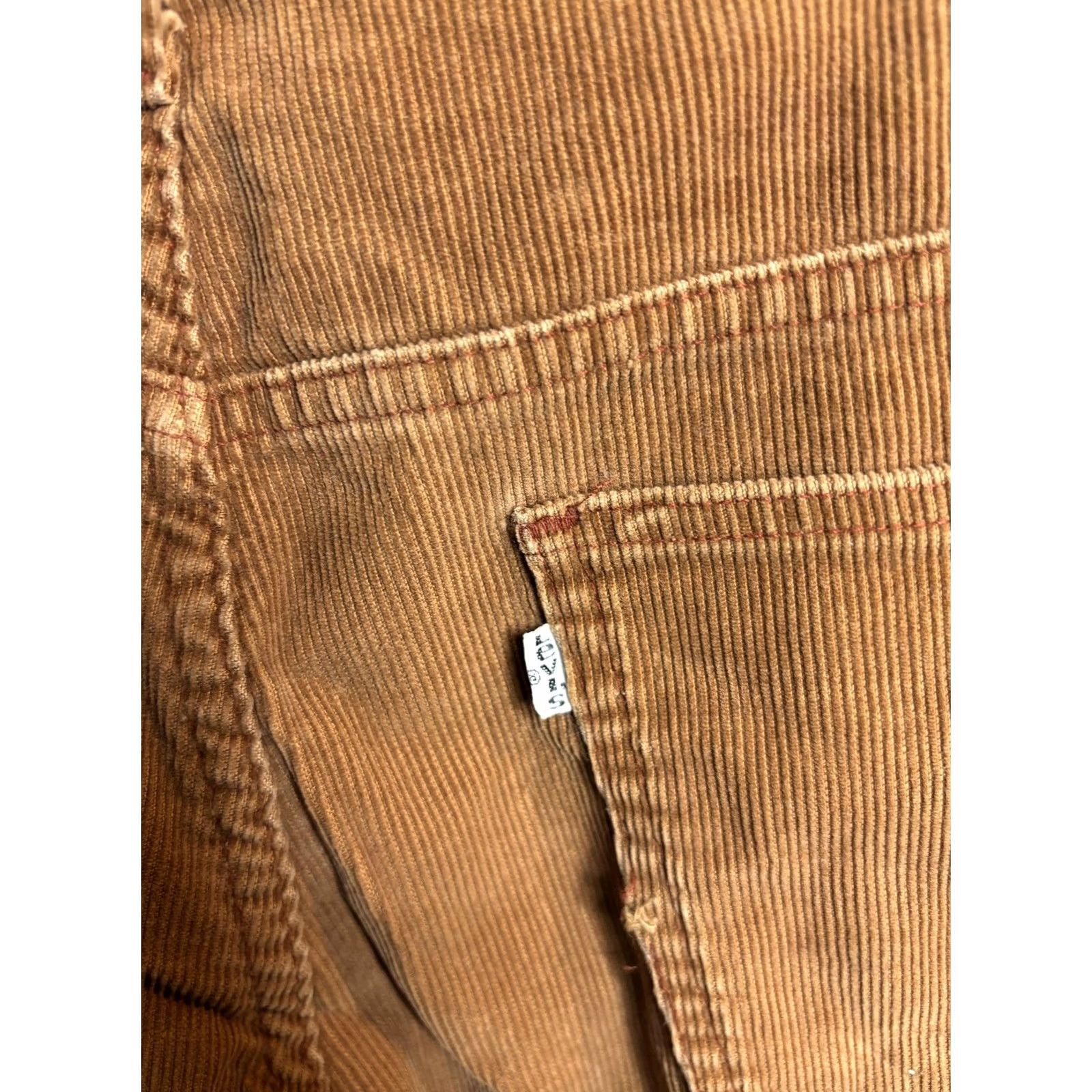 Levi's VINTAGE Levis Pants Mens 36x33 Brown Corduroy Chino Straight Leg 5 Pocket 80's Size US 36 / EU 52 - 6 Thumbnail