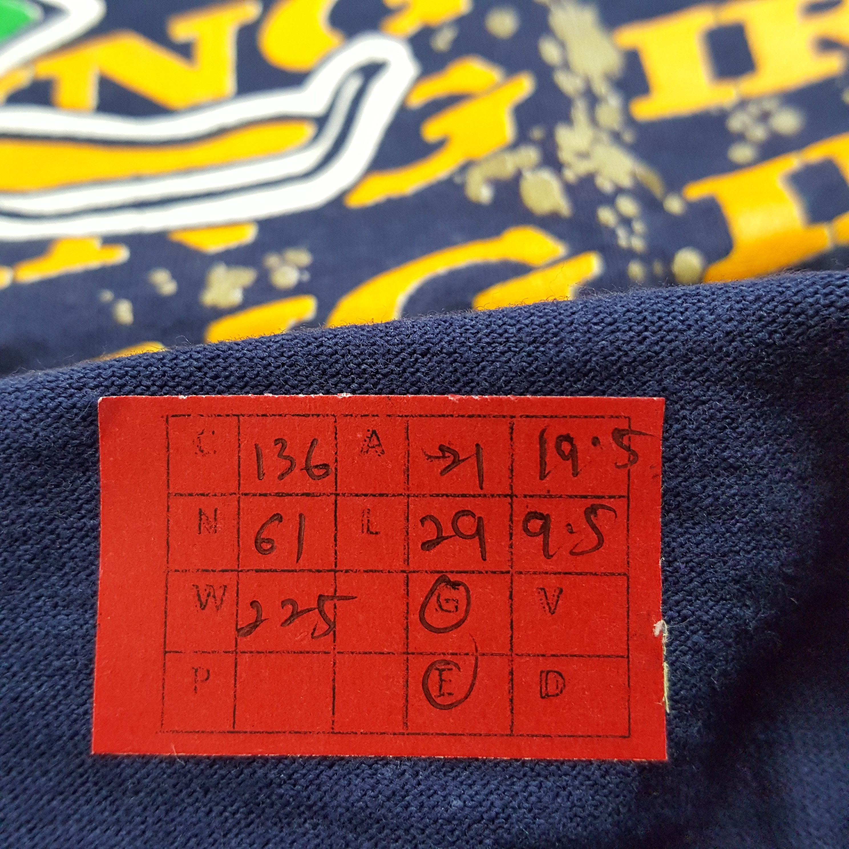 NFL × Vintage University Of Notre Dame Fighting Irish NFL Vintage Team Size US L / EU 52-54 / 3 - 8 Thumbnail