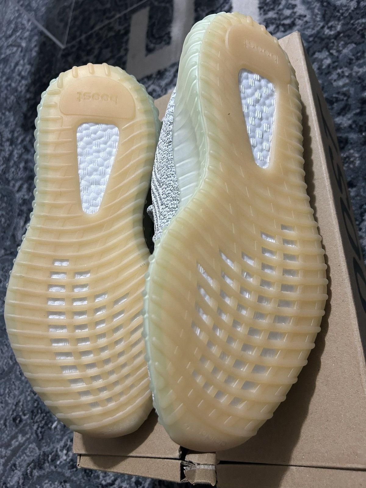 Adidas × Yeezy Adidas Yeezy boost 350 yeshaya reflective Size US 9.5 / EU 42-43 - 5 Thumbnail