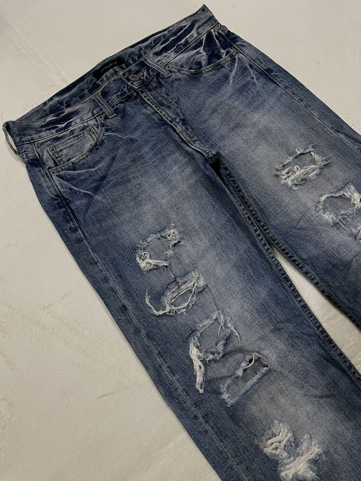Japanese Brand Vintage Theoria faded distressed straight cut denim jeans Size US 33 - 17 Thumbnail